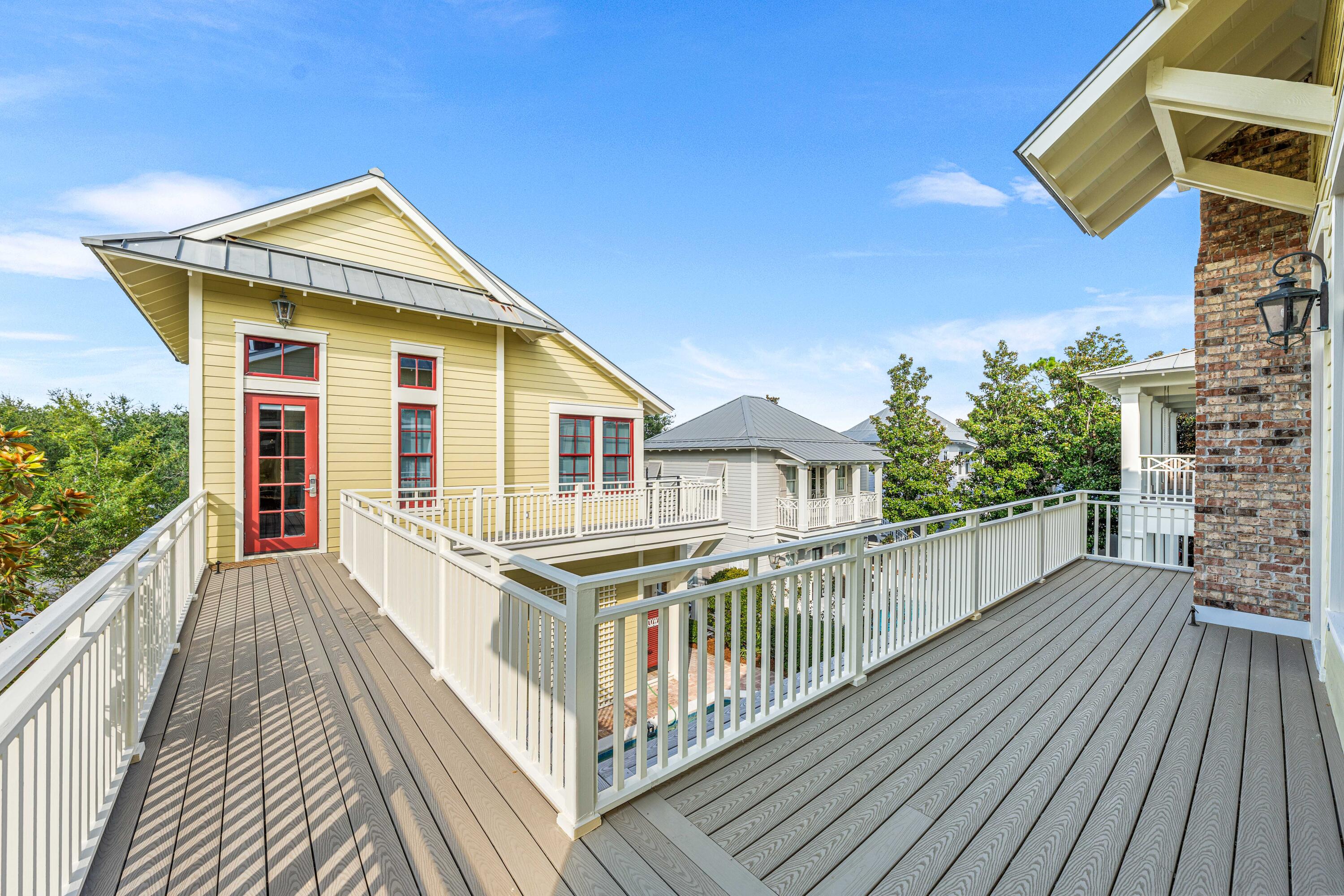 81 Western Lake Drive