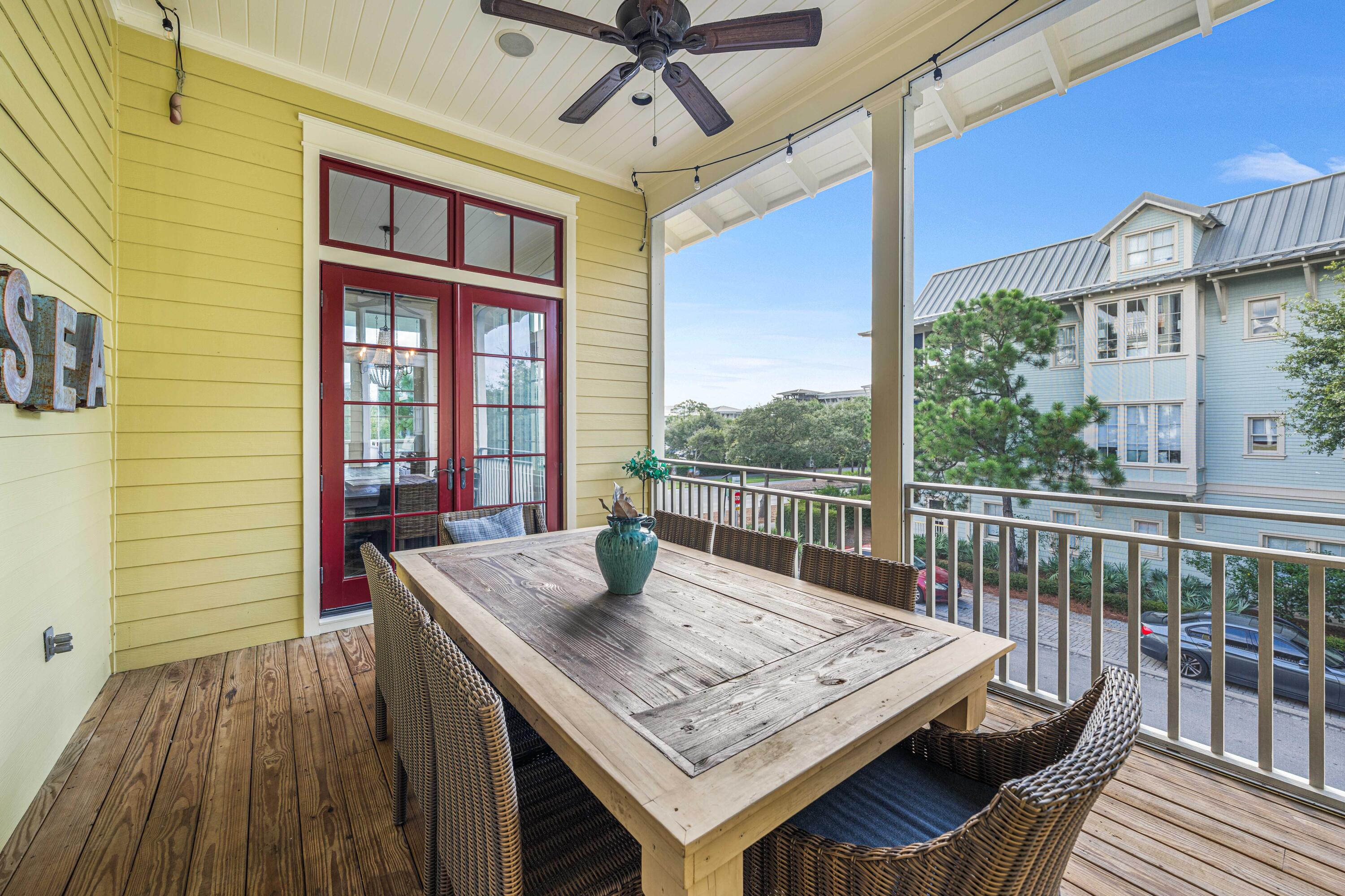 81 Western Lake Drive