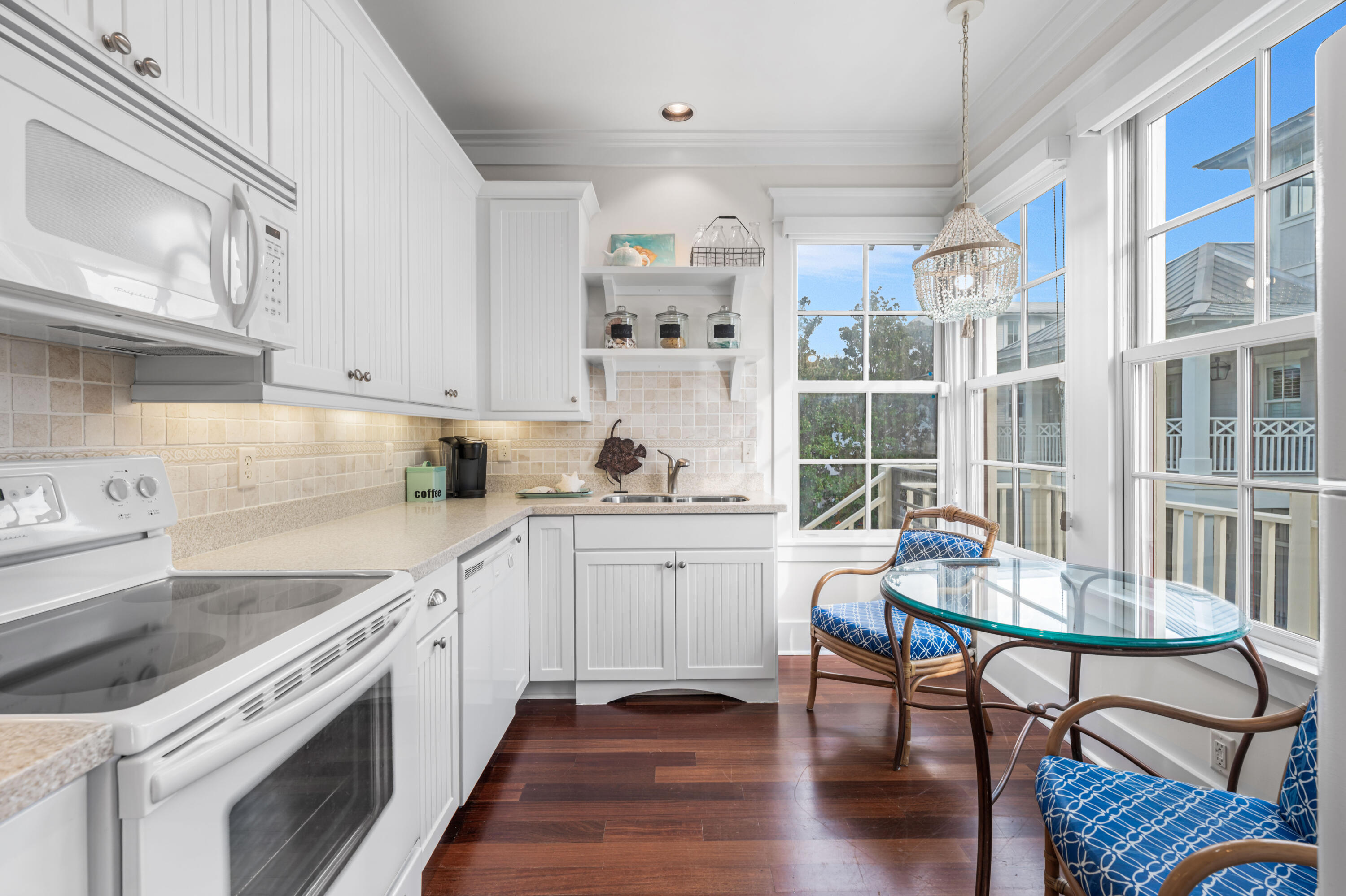 81 Western Lake Drive