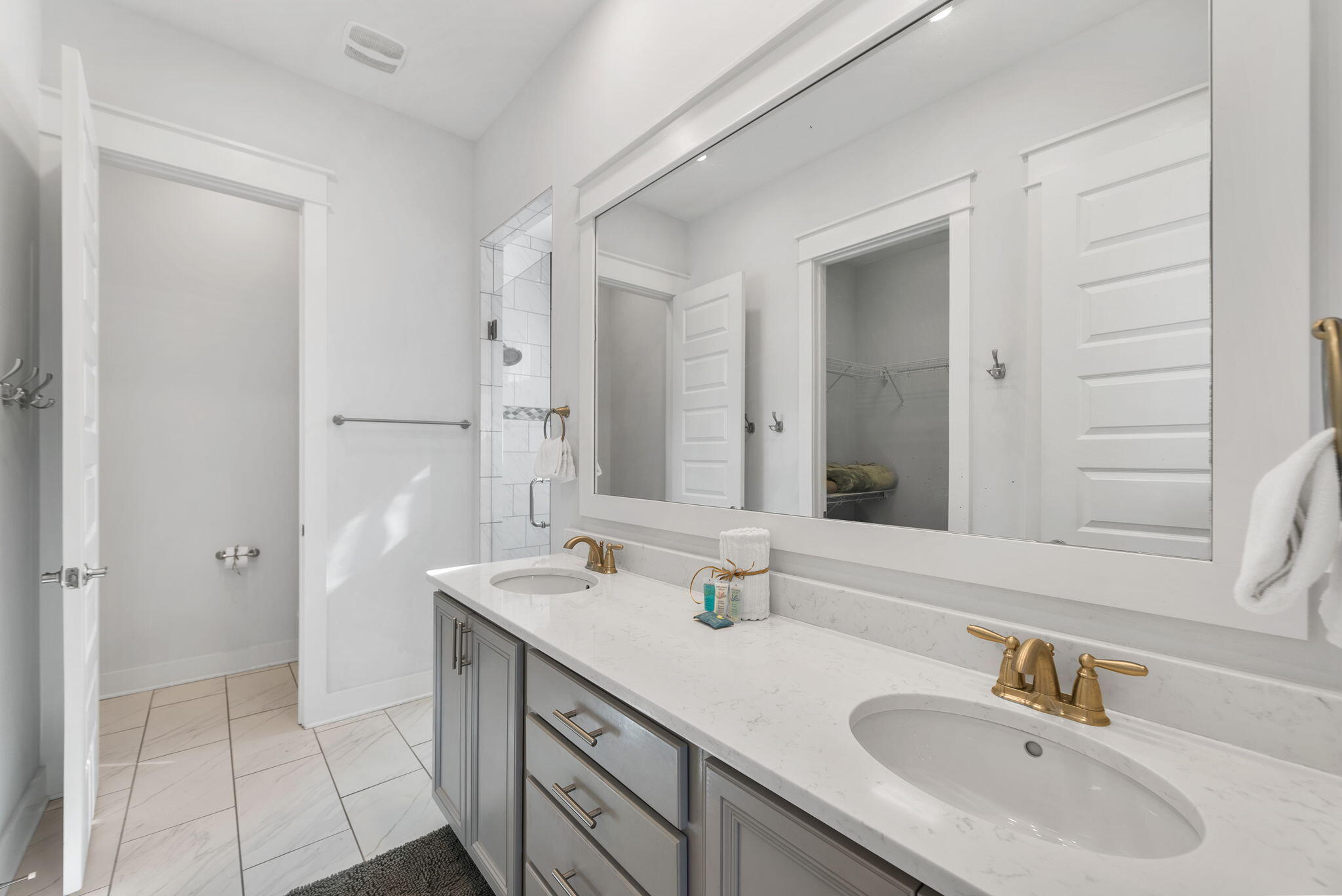 10 York Lane, UNIT C