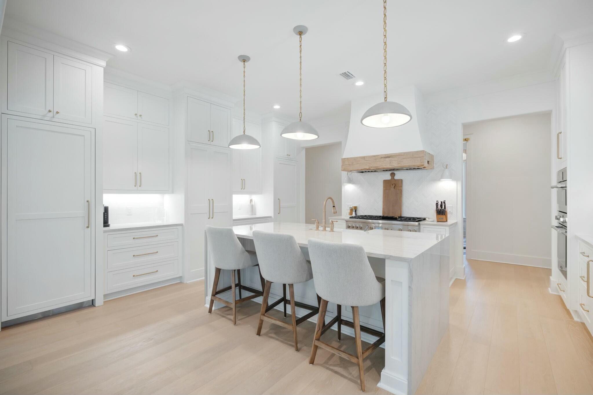 40 Whispering Wind Way