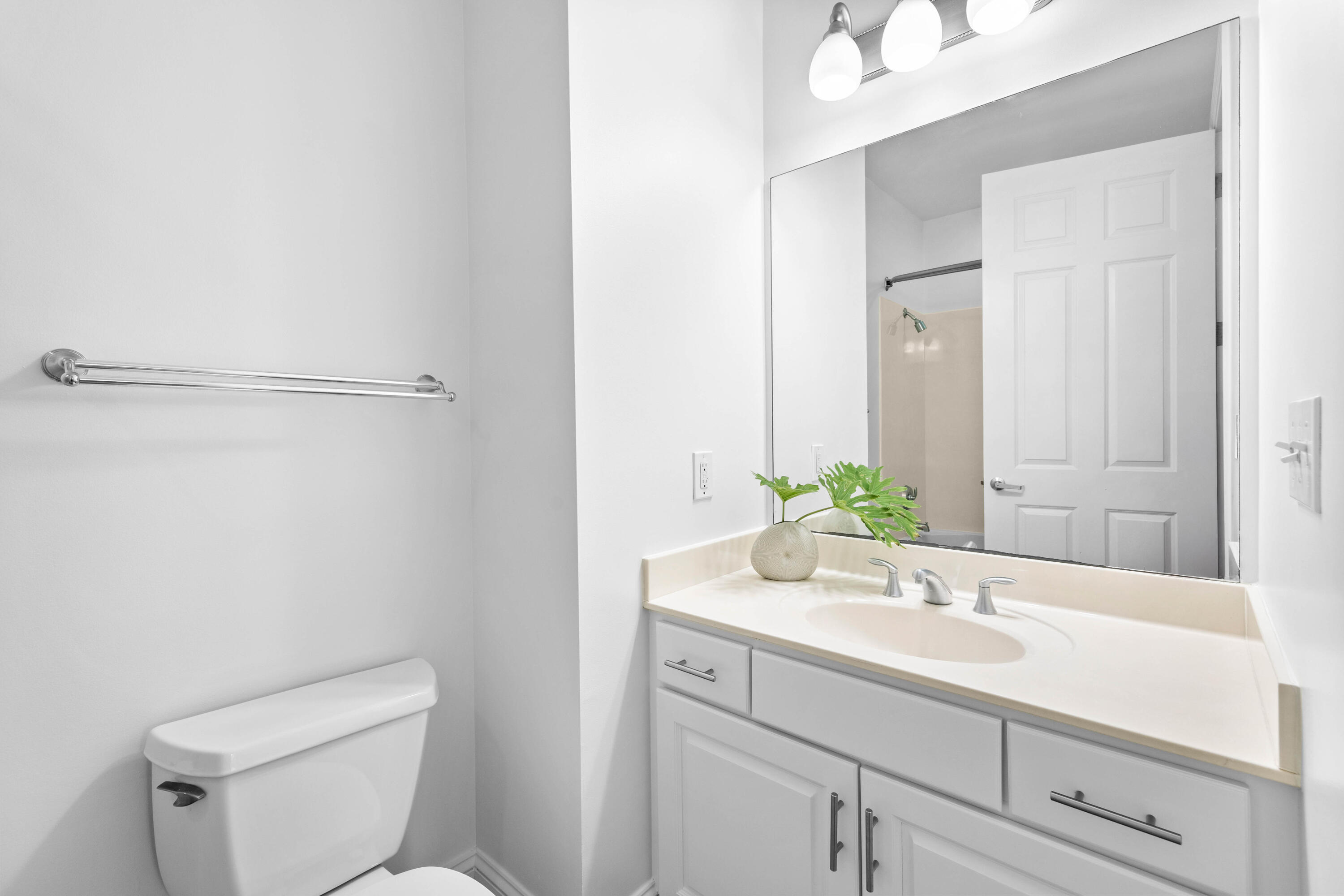 9961 E Co Highway 30A 205, 205