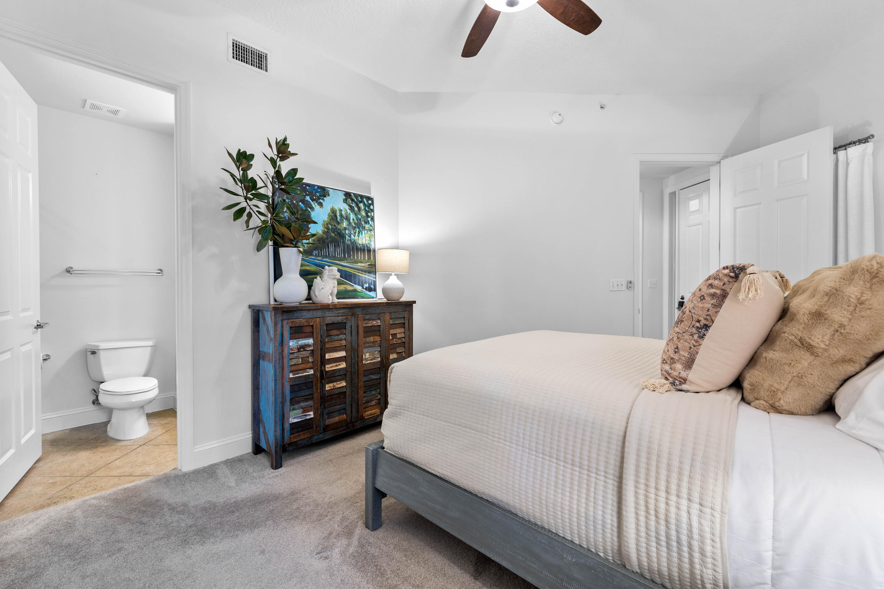 9961 E Co Highway 30A 205, 205