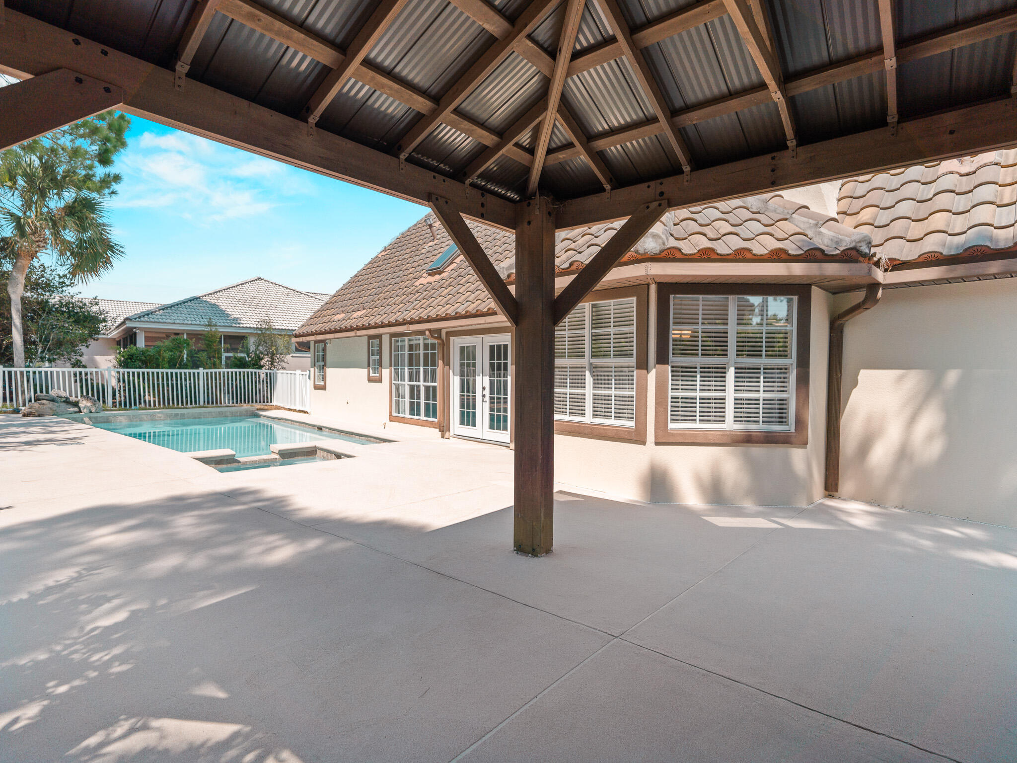 877 Emerald Bay Drive