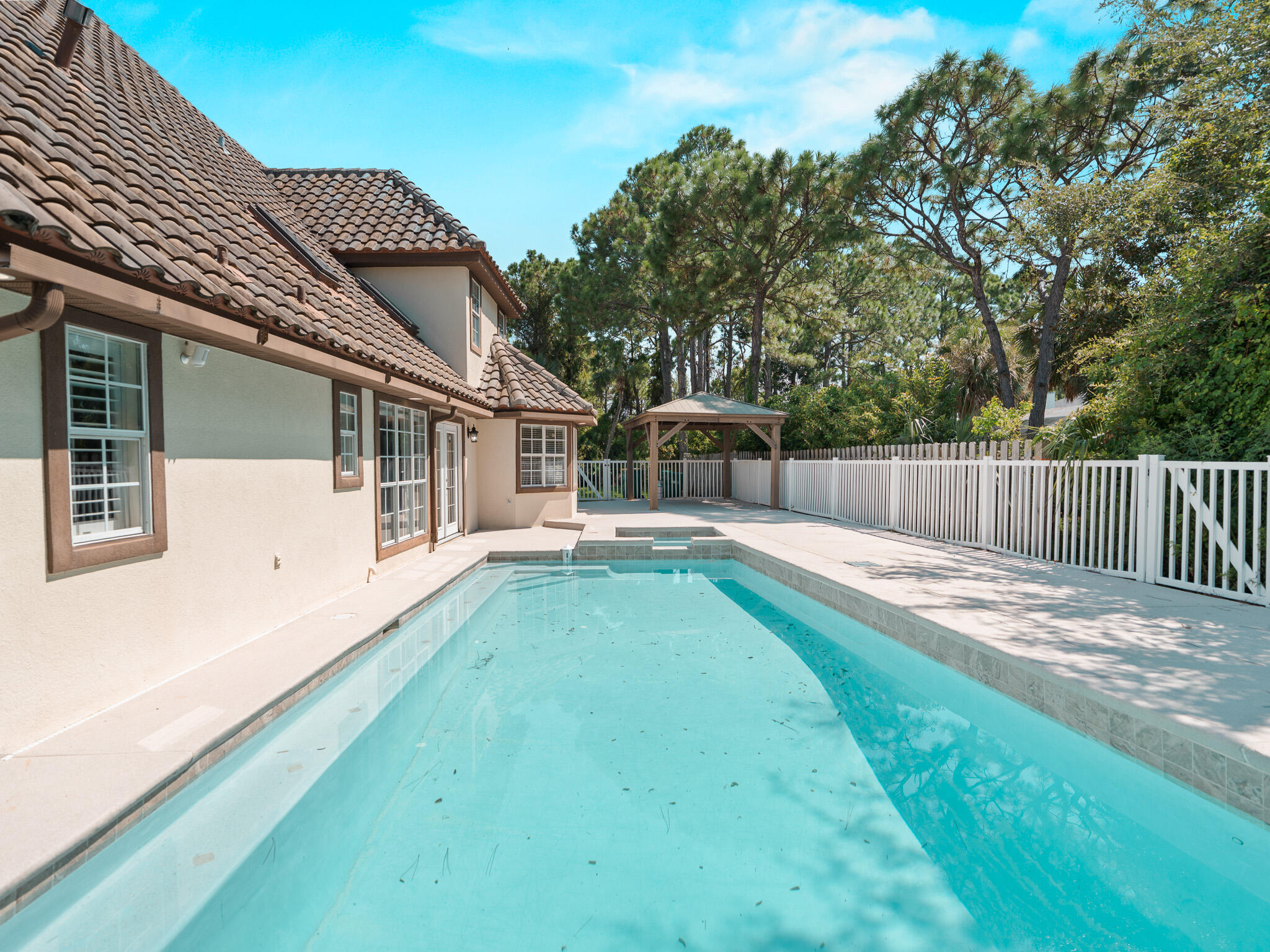 877 Emerald Bay Drive