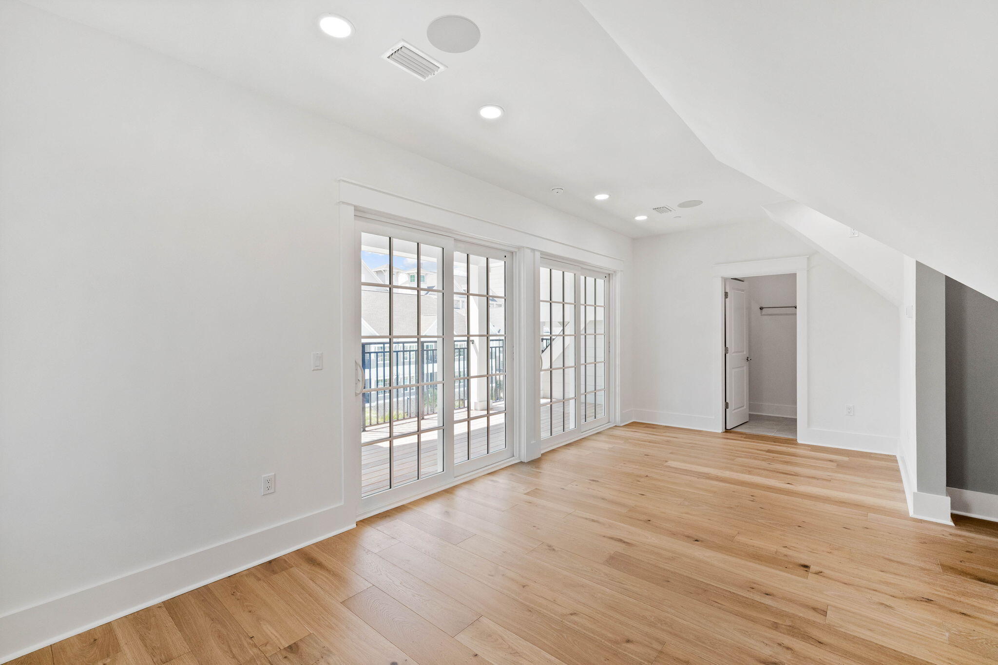 418 Henderson Cottage Way