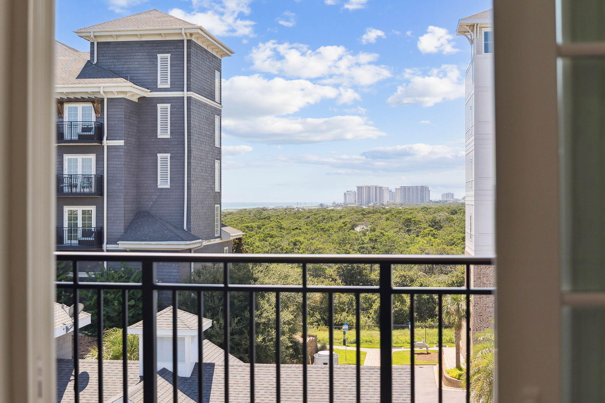 418 Henderson Cottage Way