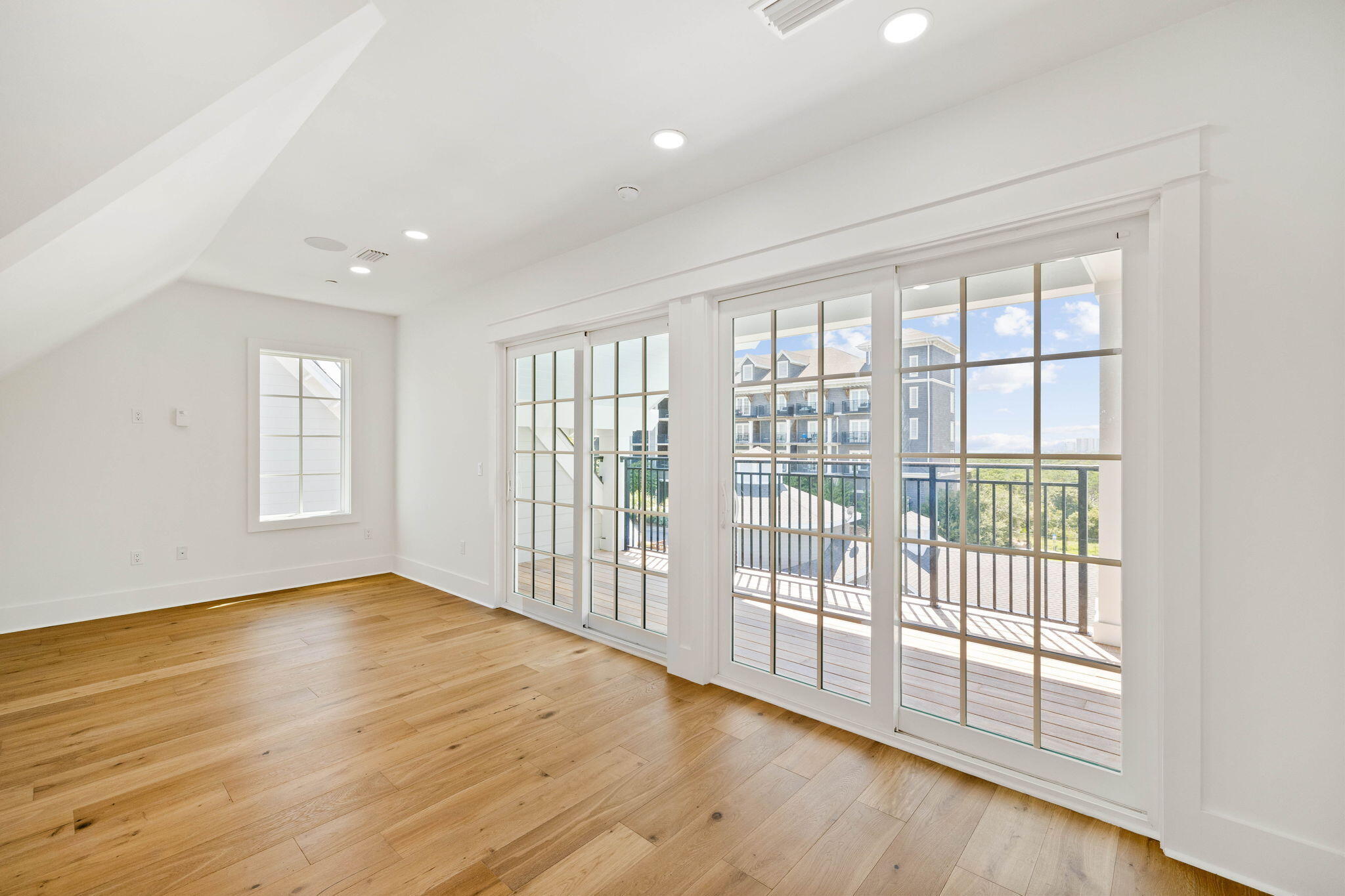 418 Henderson Cottage Way