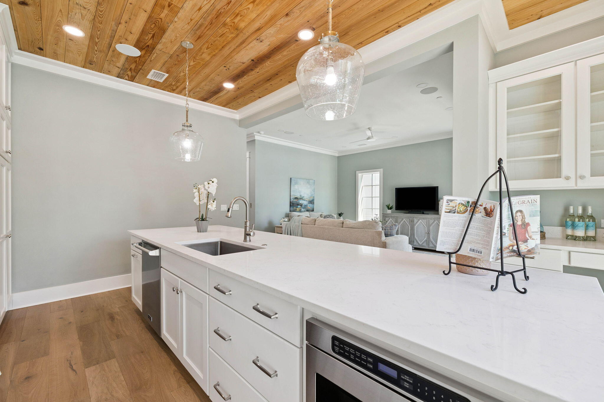 418 Henderson Cottage Way