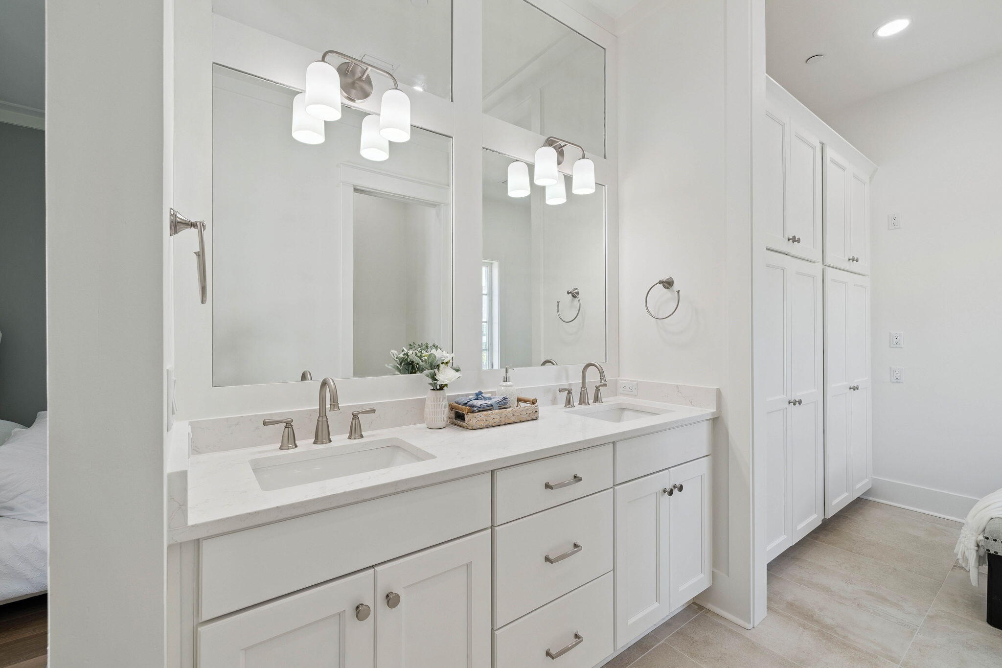 418 Henderson Cottage Way