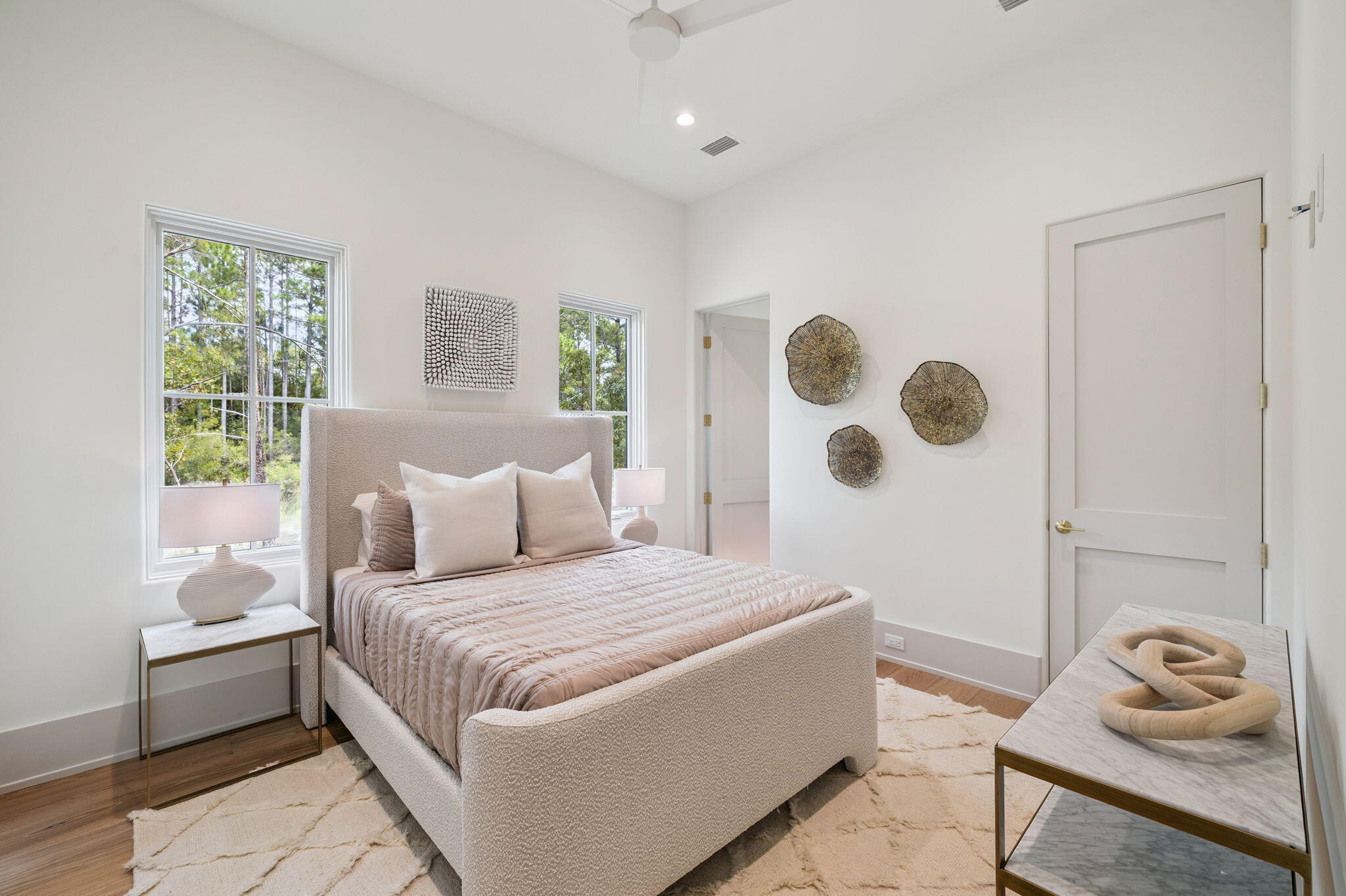 1576 Salamander Trail