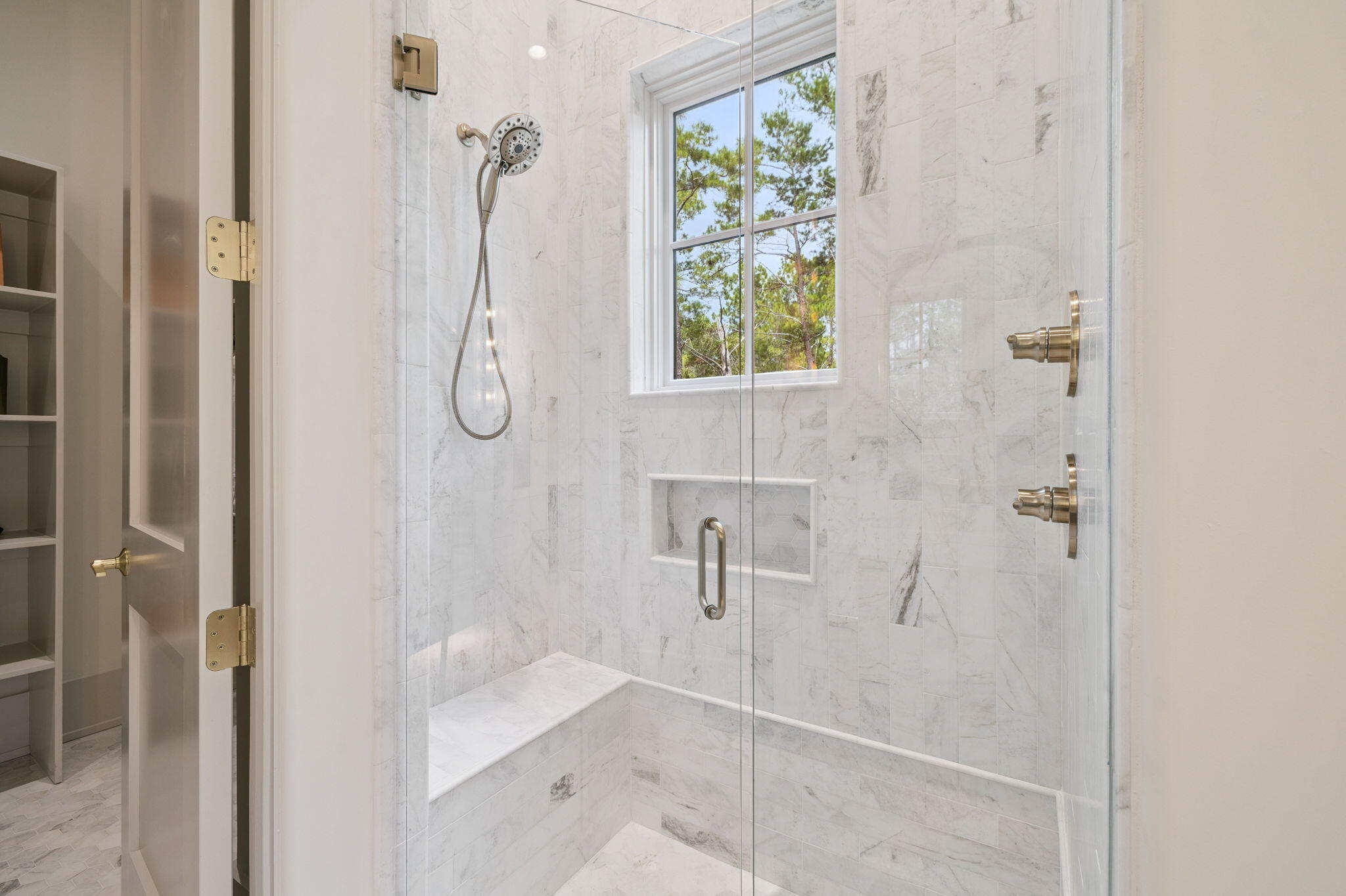 1576 Salamander Trail