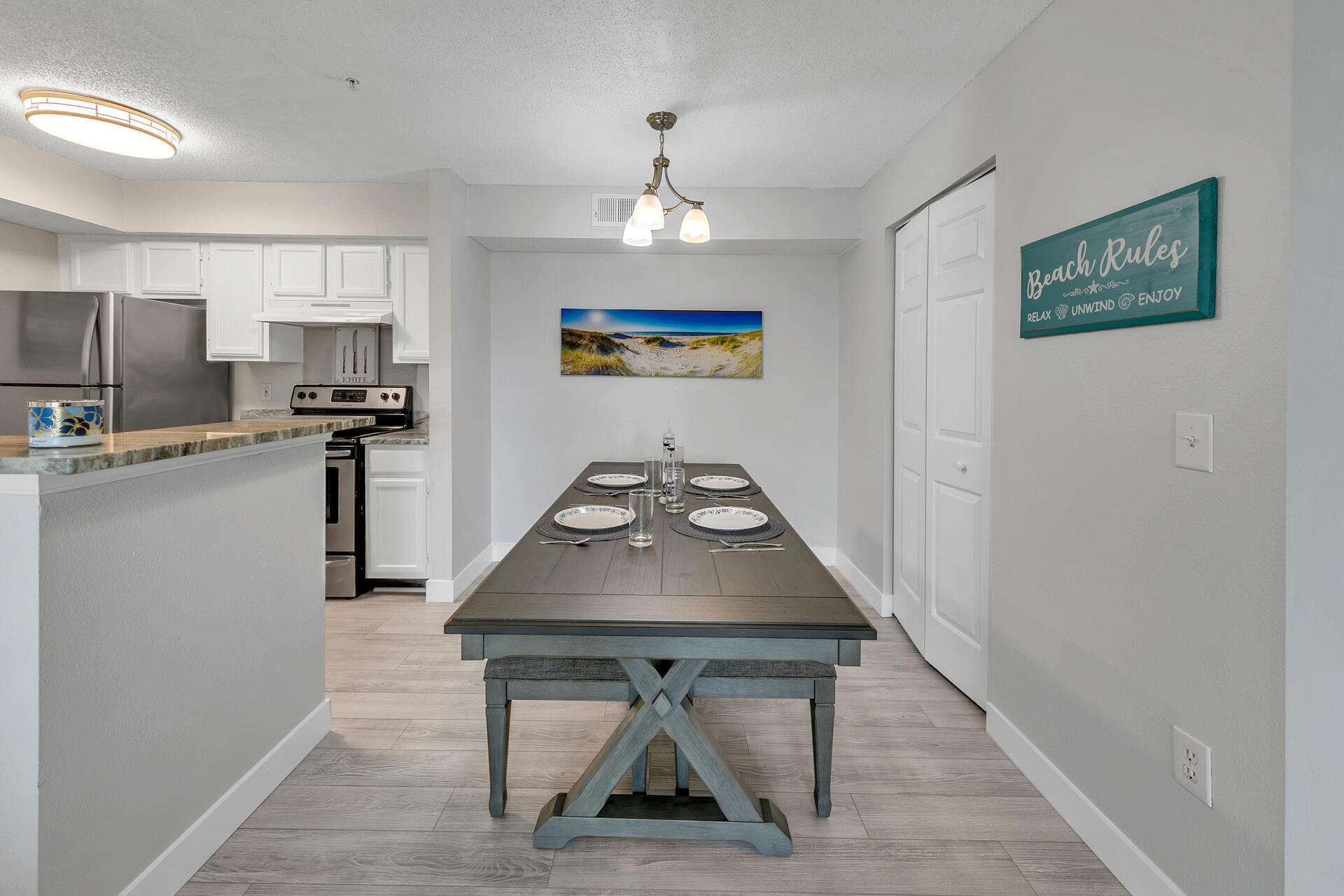 4000 Dancing Cloud Court, 24