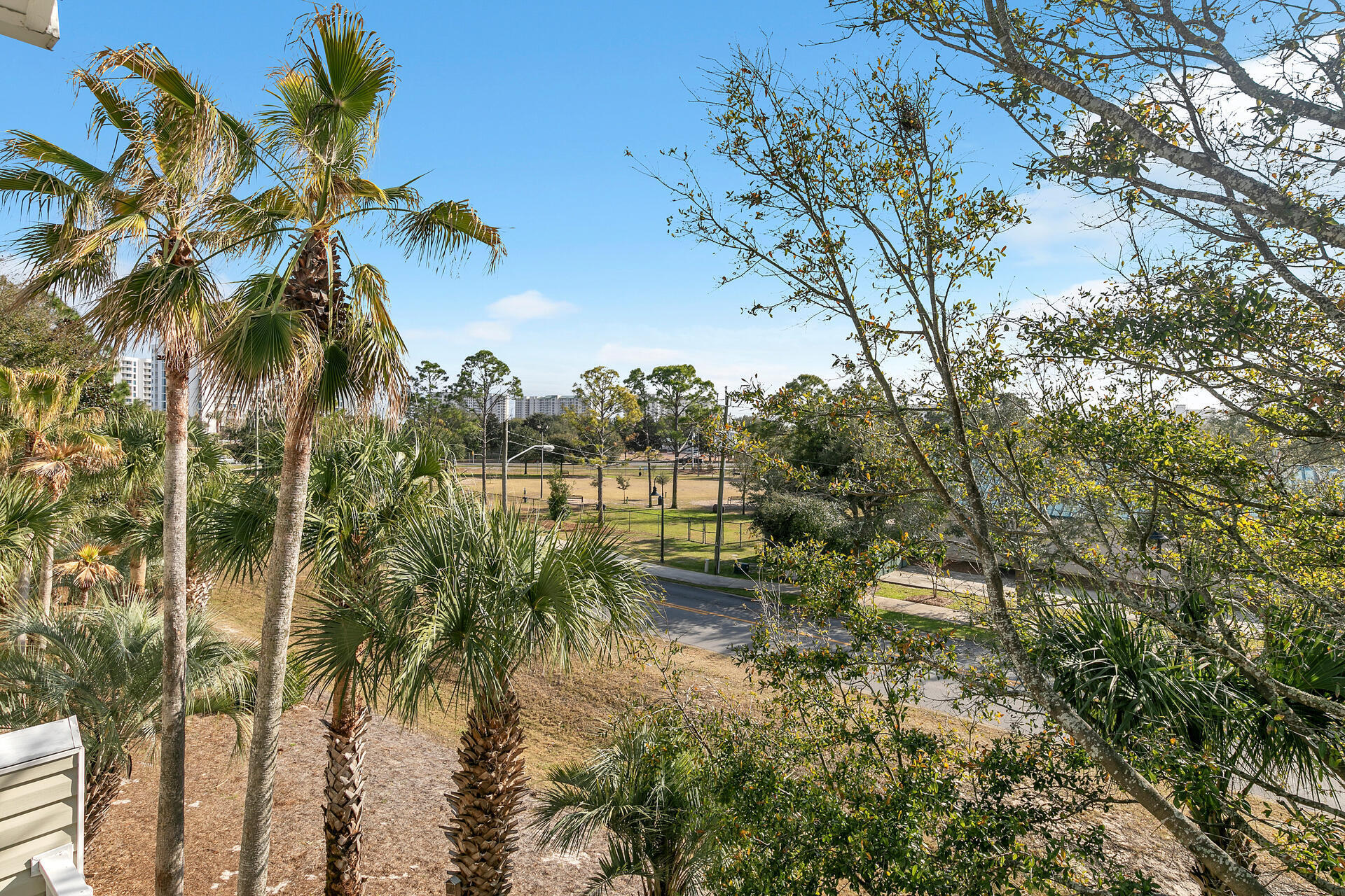 4000 Dancing Cloud Court, 24