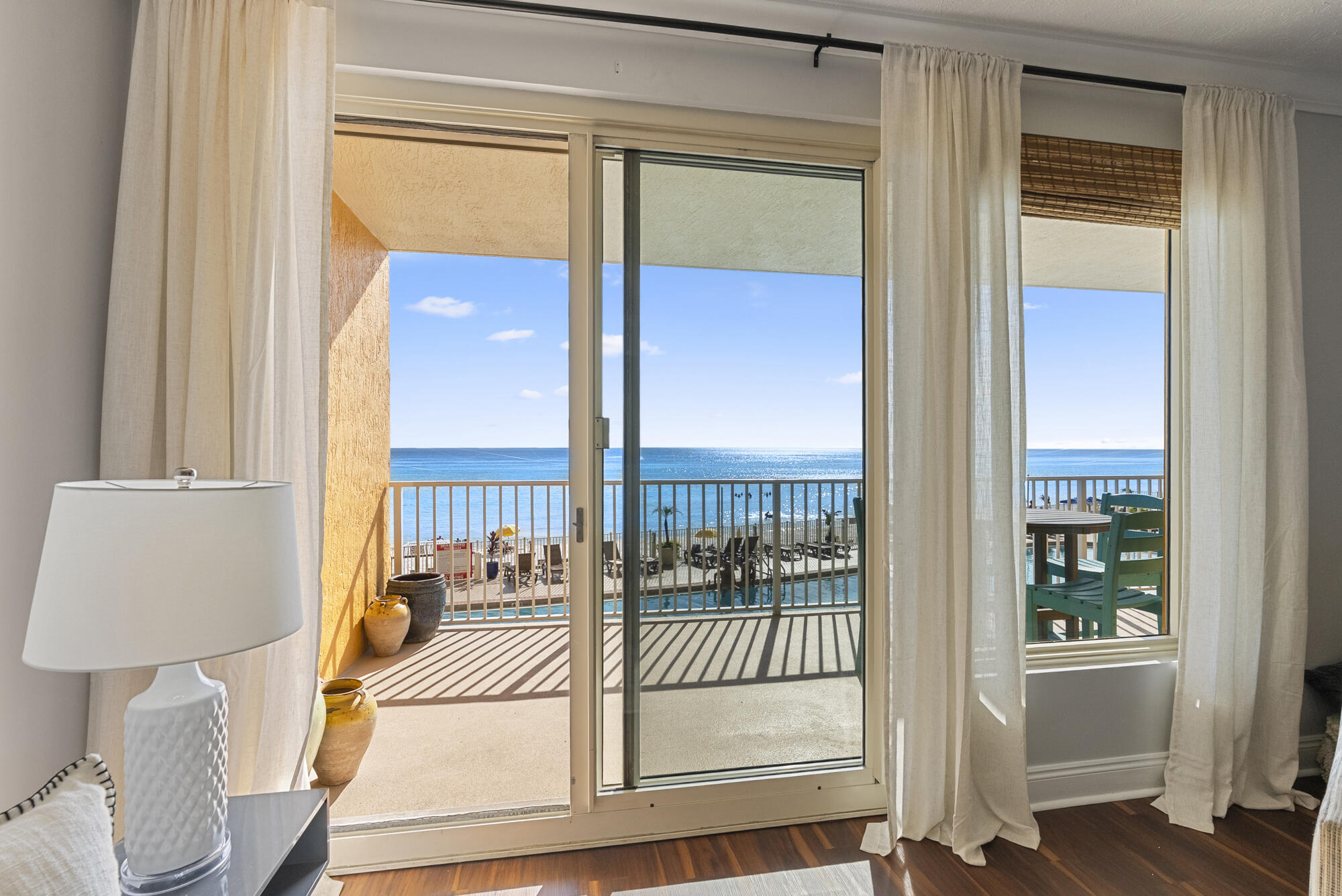 5004 Thomas Drive, UNIT 209