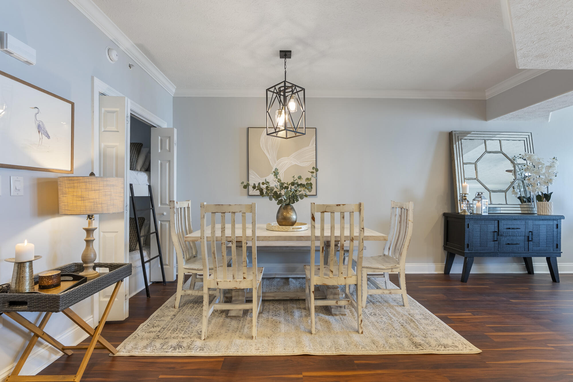 5004 Thomas Drive, UNIT 209