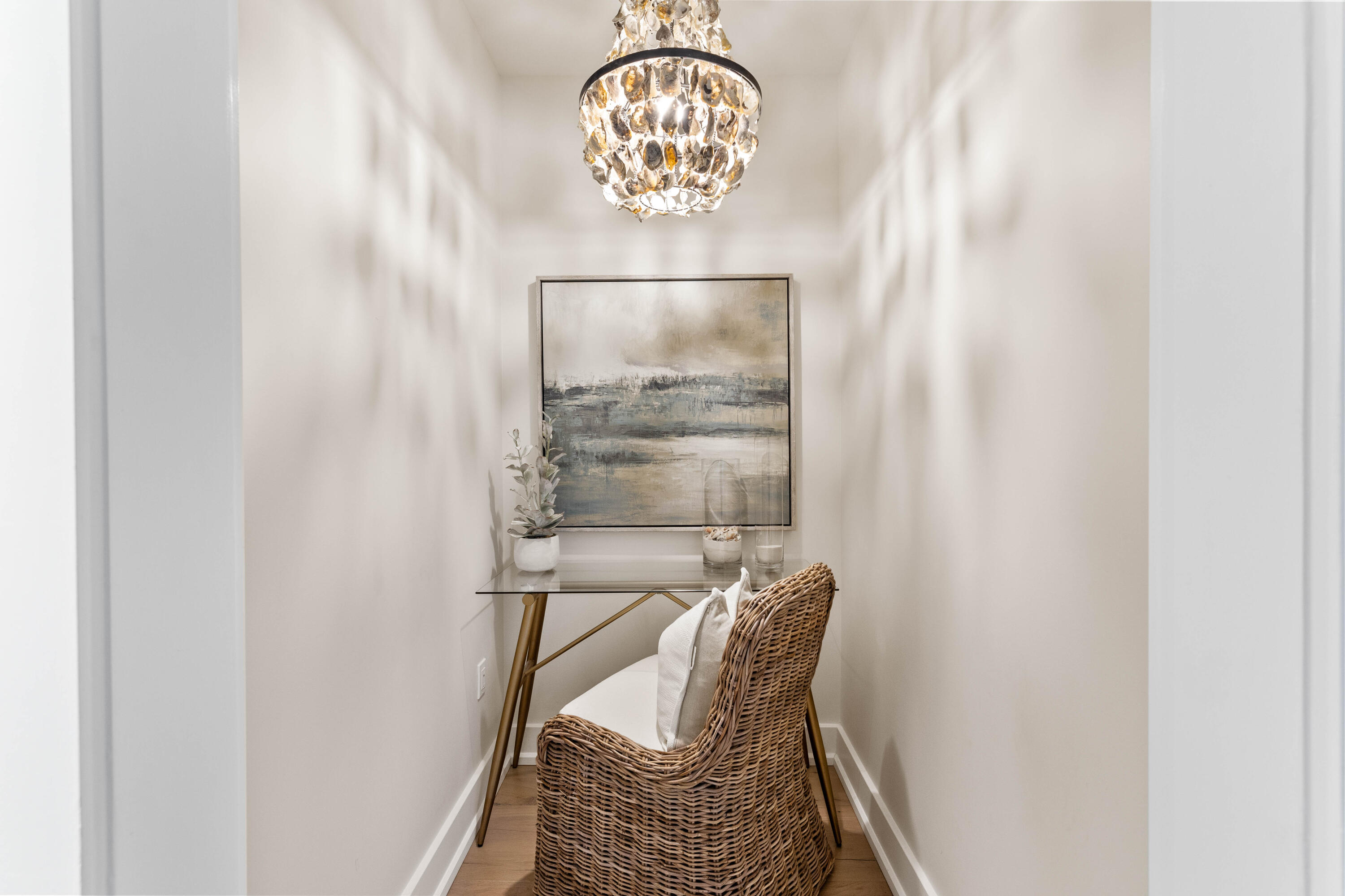 37 Compass Point Way, 108