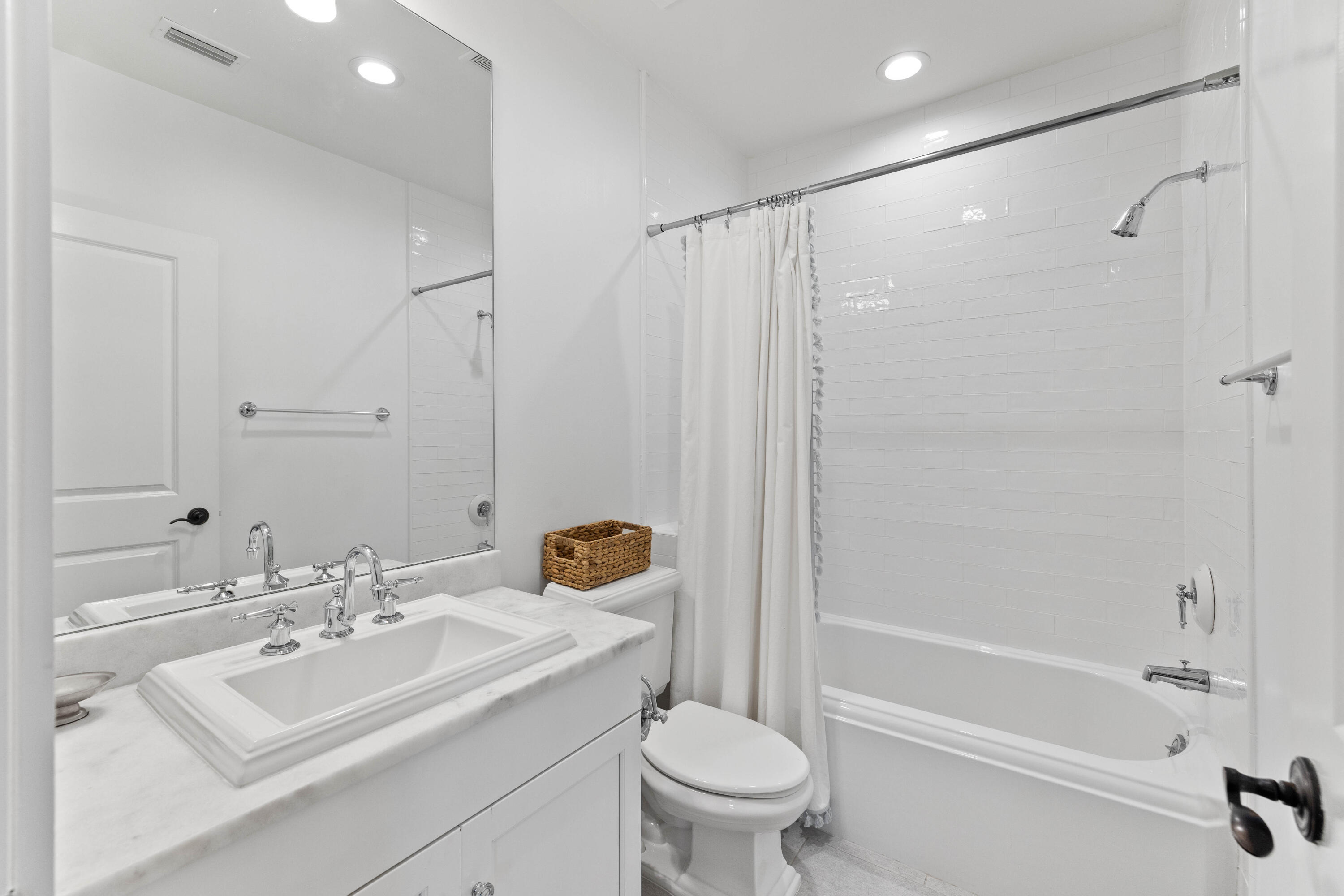 37 Compass Point Way, 108