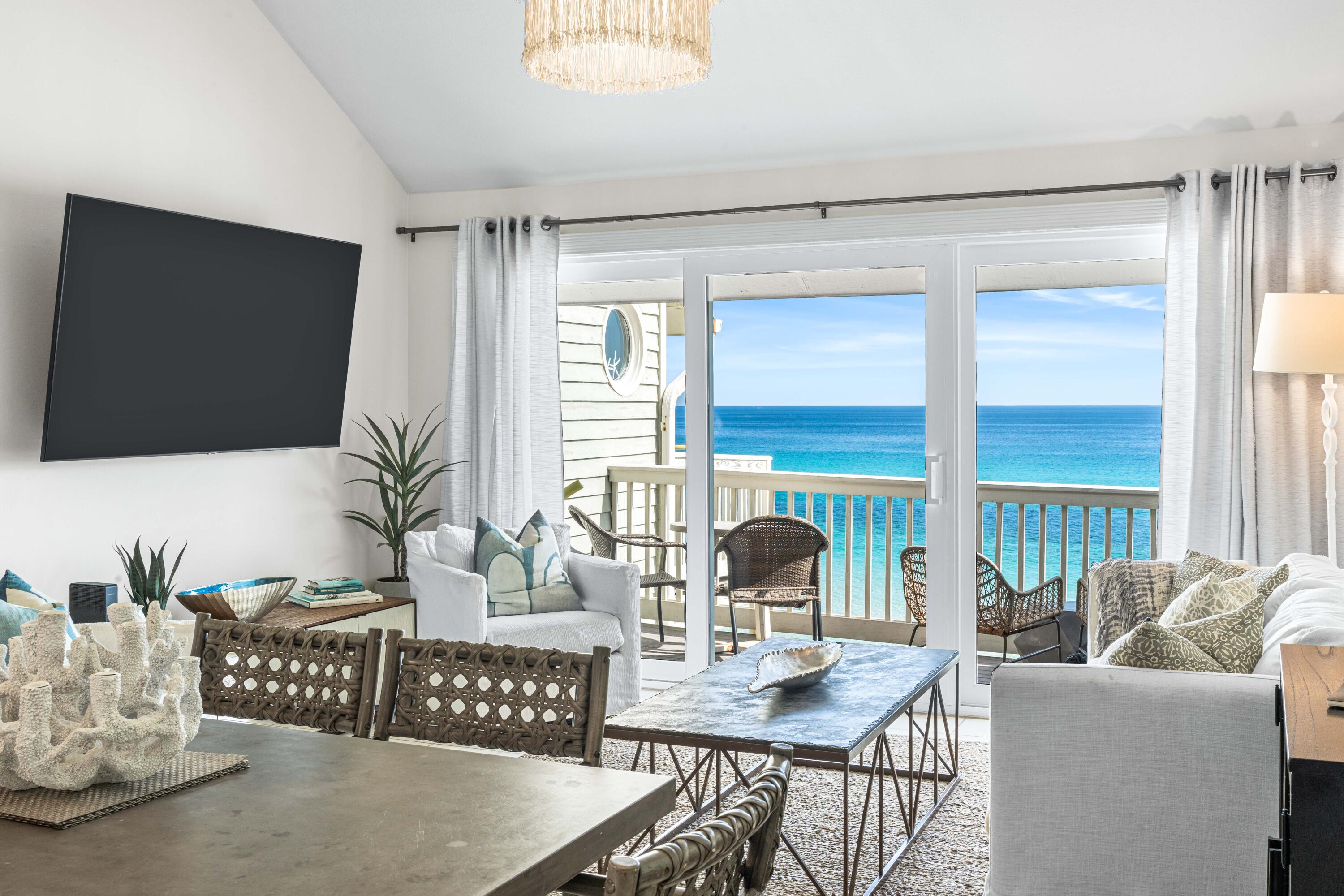 8294 E County Highway 30A, Unit 19