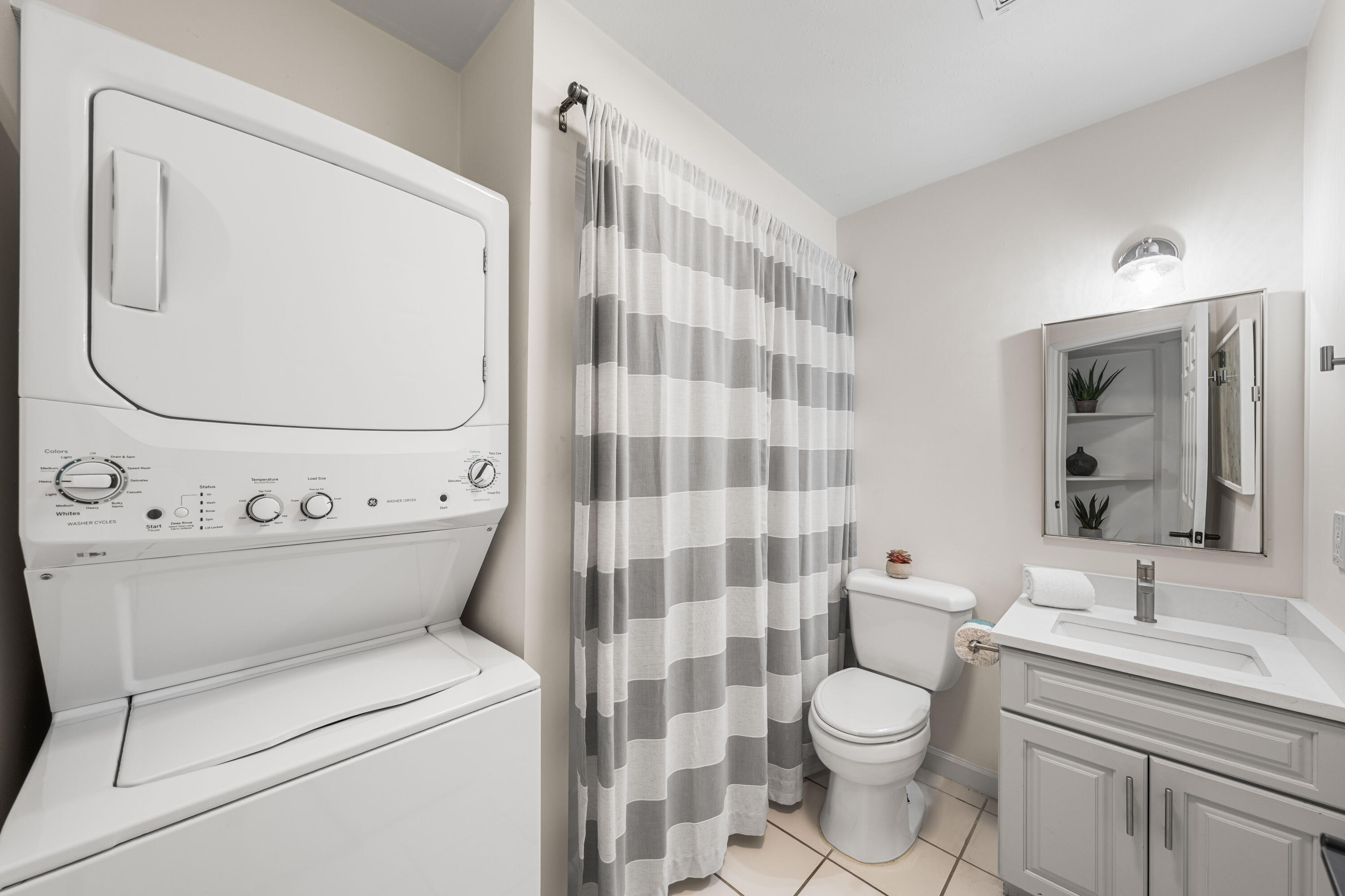 8294 E County Highway 30A, Unit 19