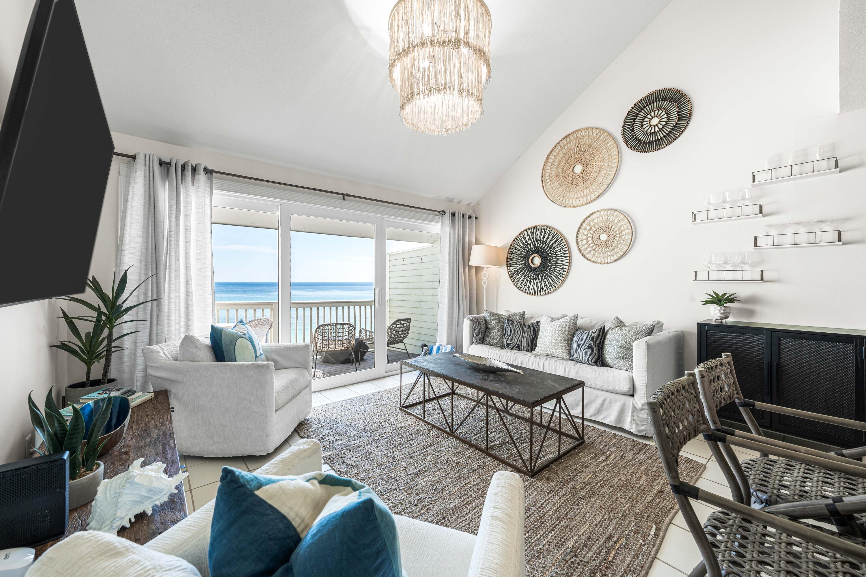 8294 E County Highway 30A, Unit 19