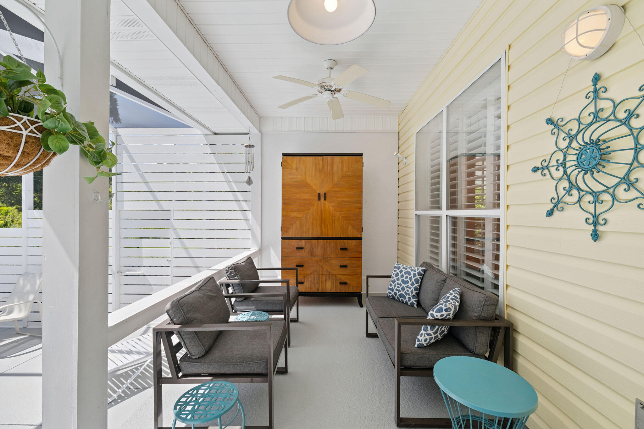 420 Tradewinds Drive