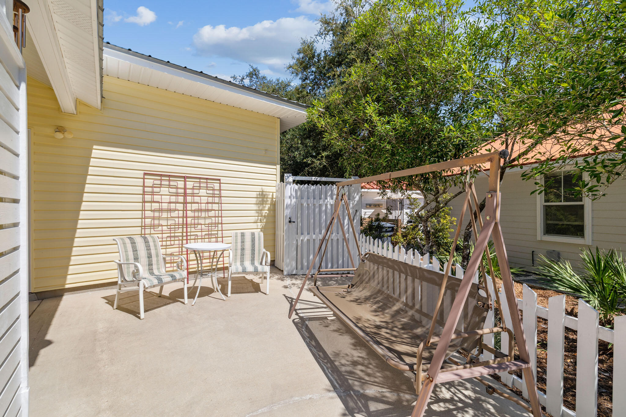 420 Tradewinds Drive