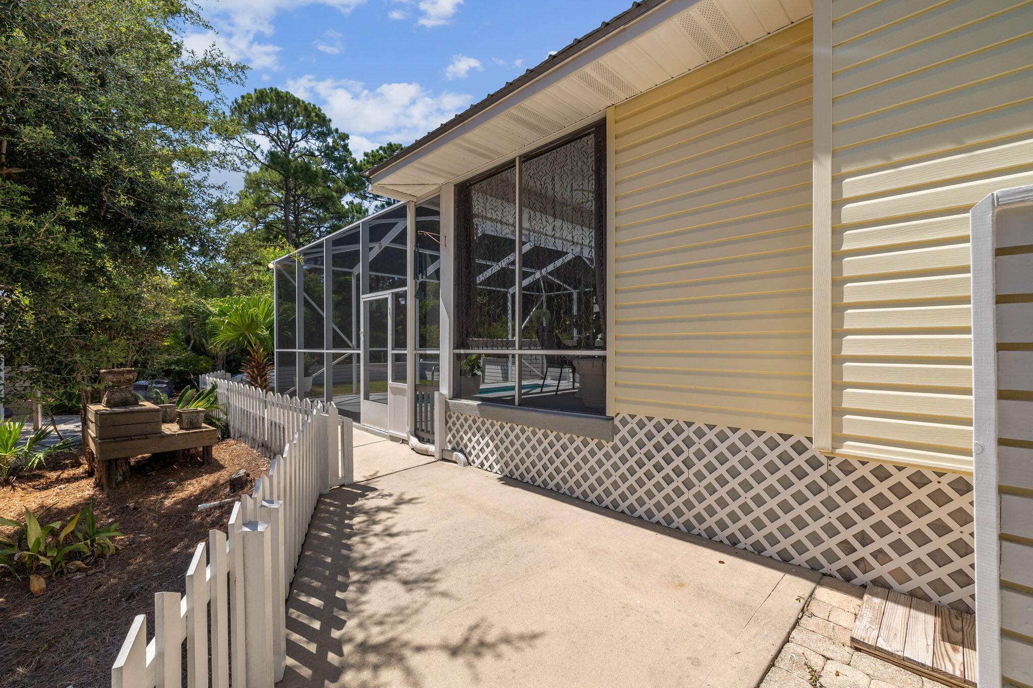 420 Tradewinds Drive