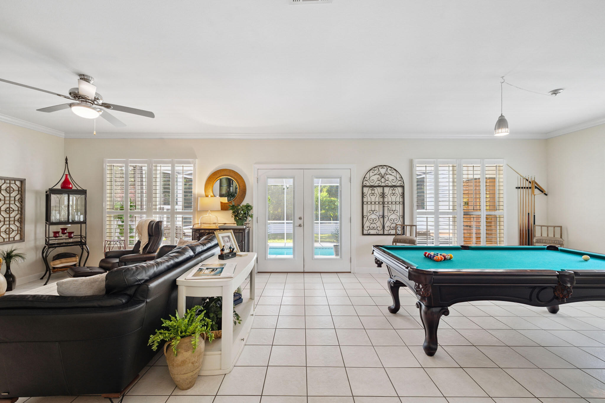 420 Tradewinds Drive