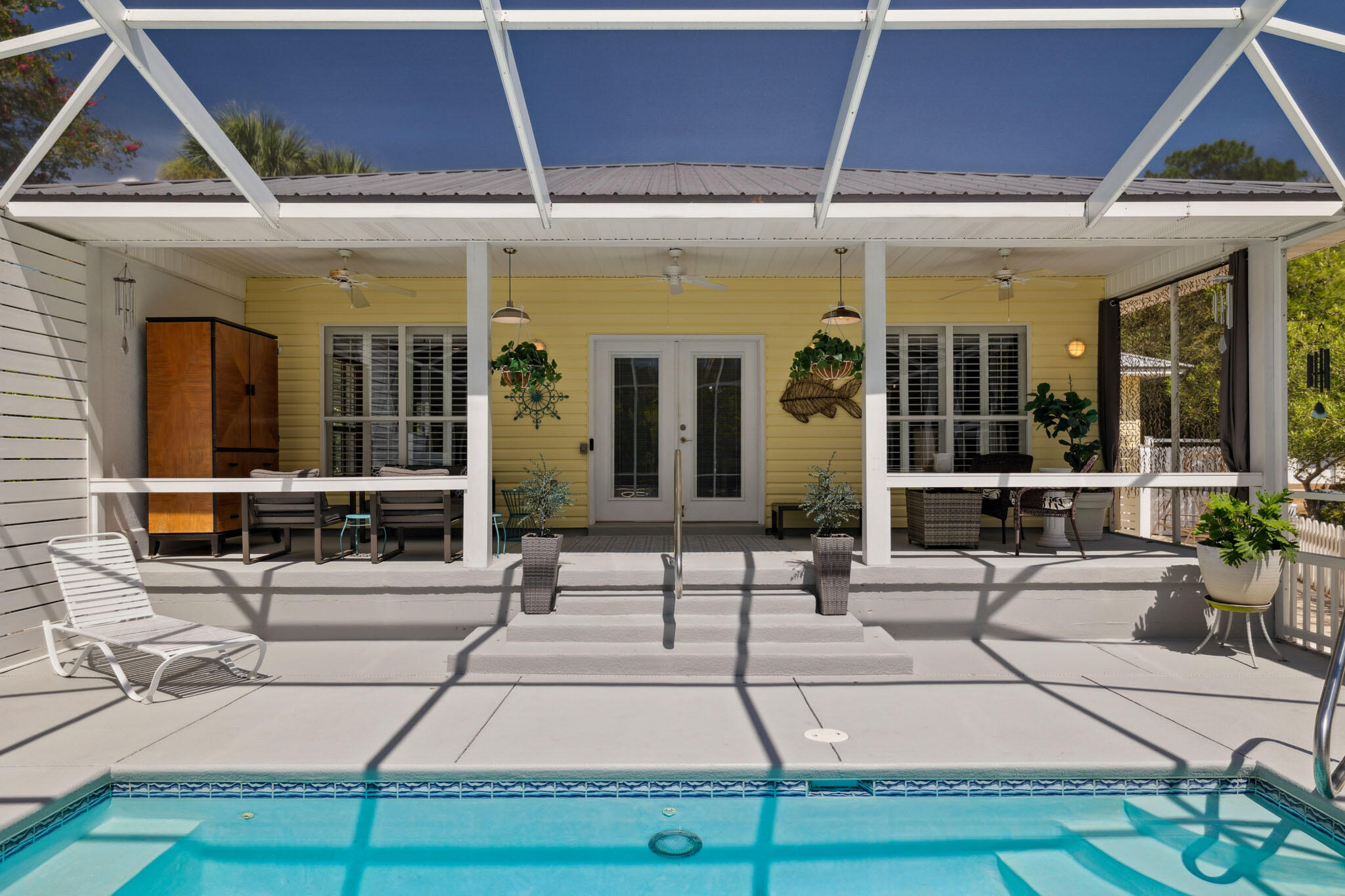 420 Tradewinds Drive