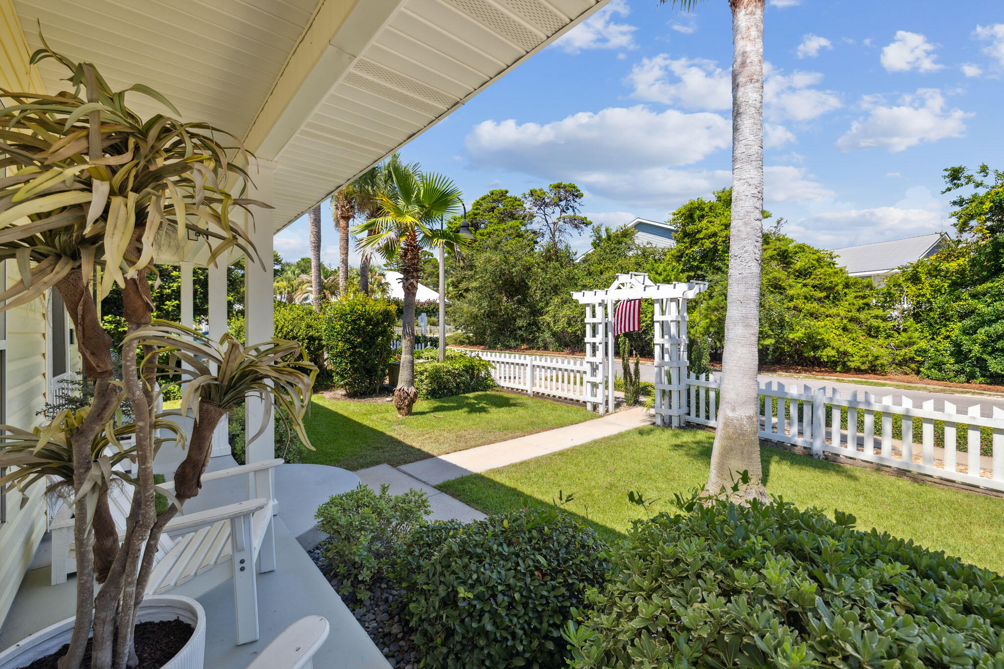420 Tradewinds Drive