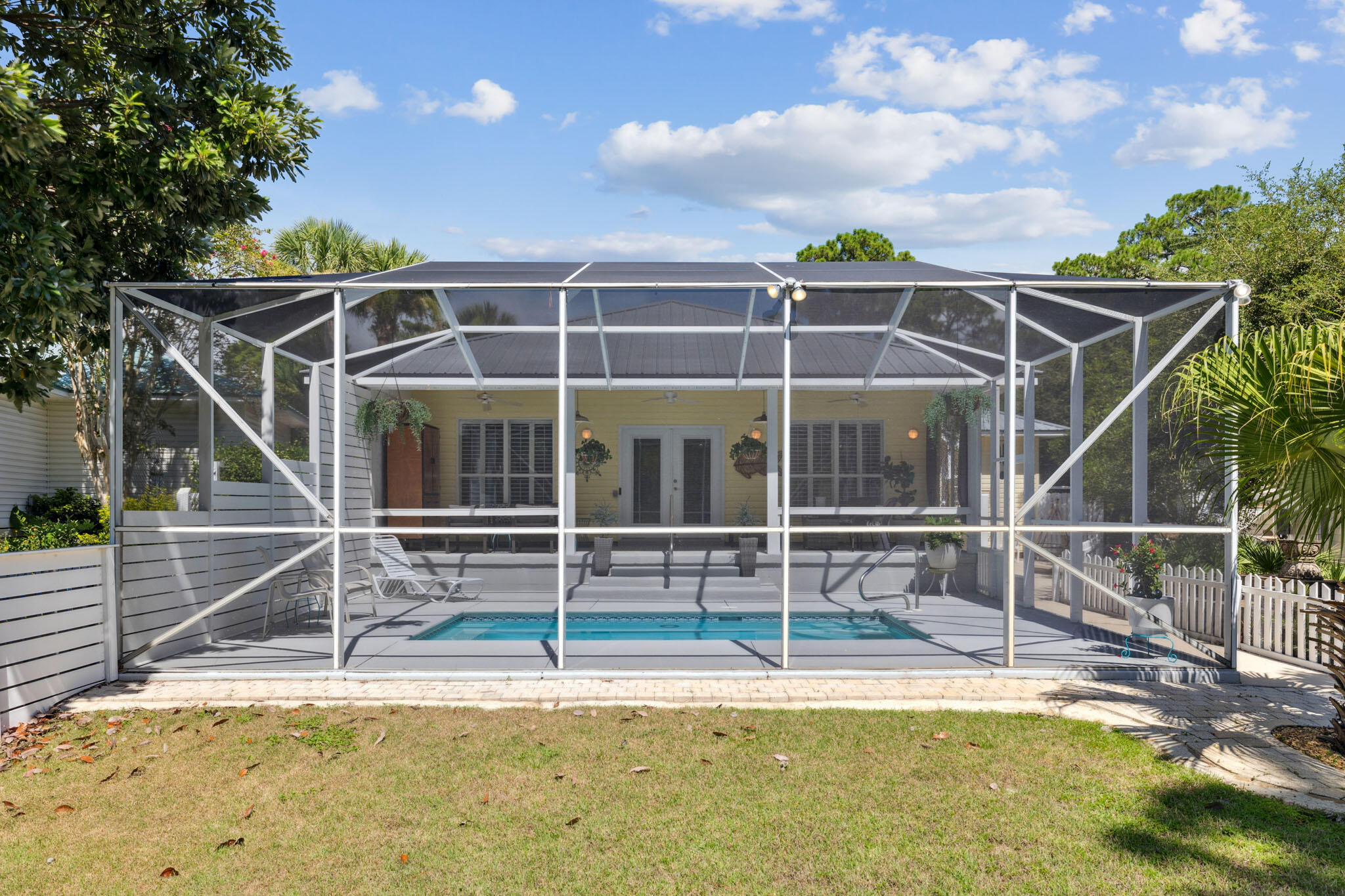 420 Tradewinds Drive