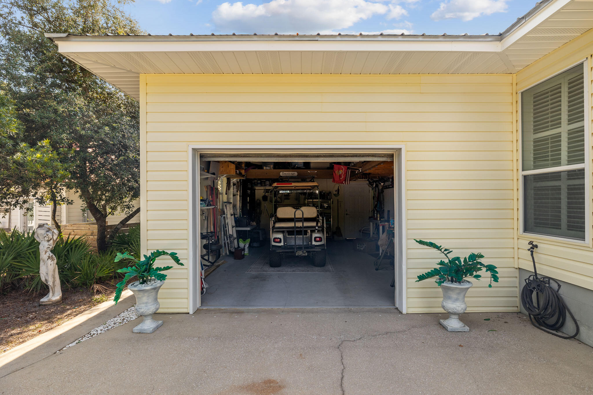 420 Tradewinds Drive