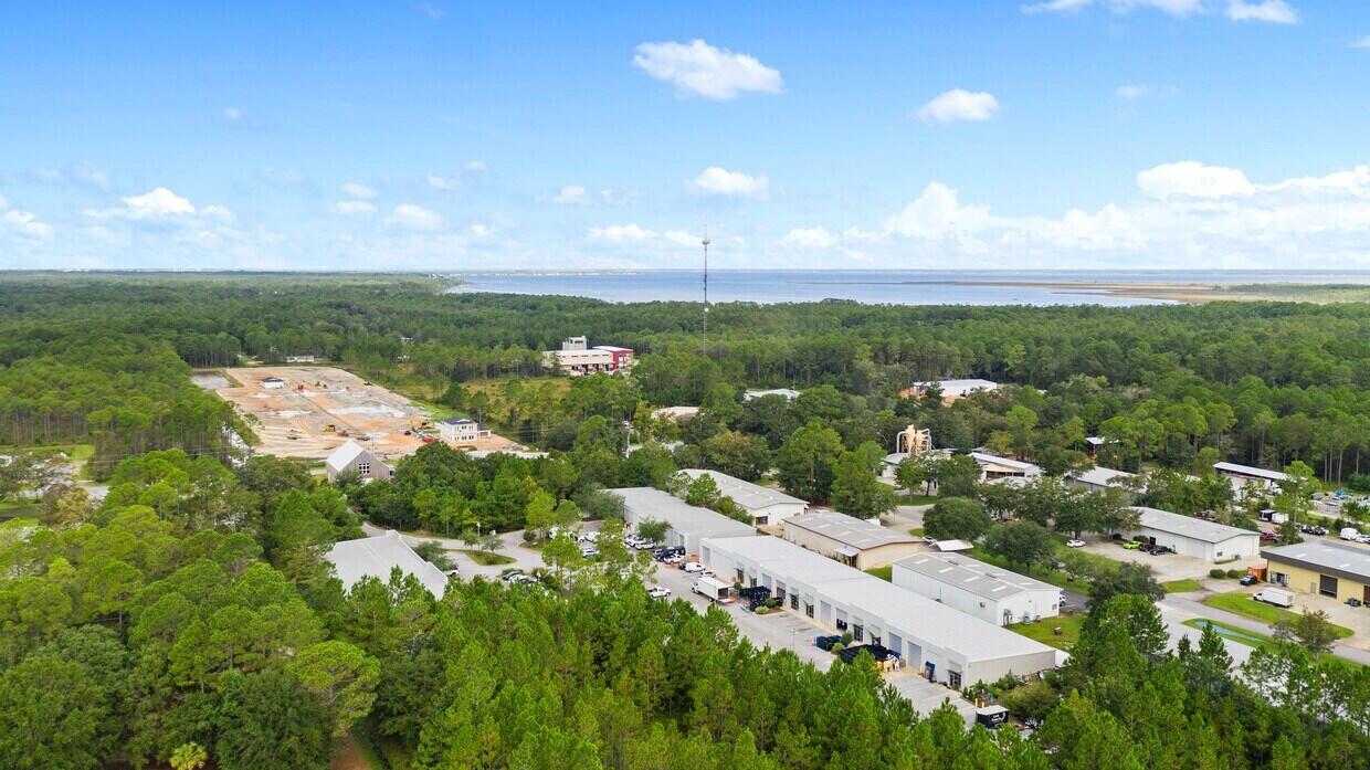 790 N County HWY 393, 1