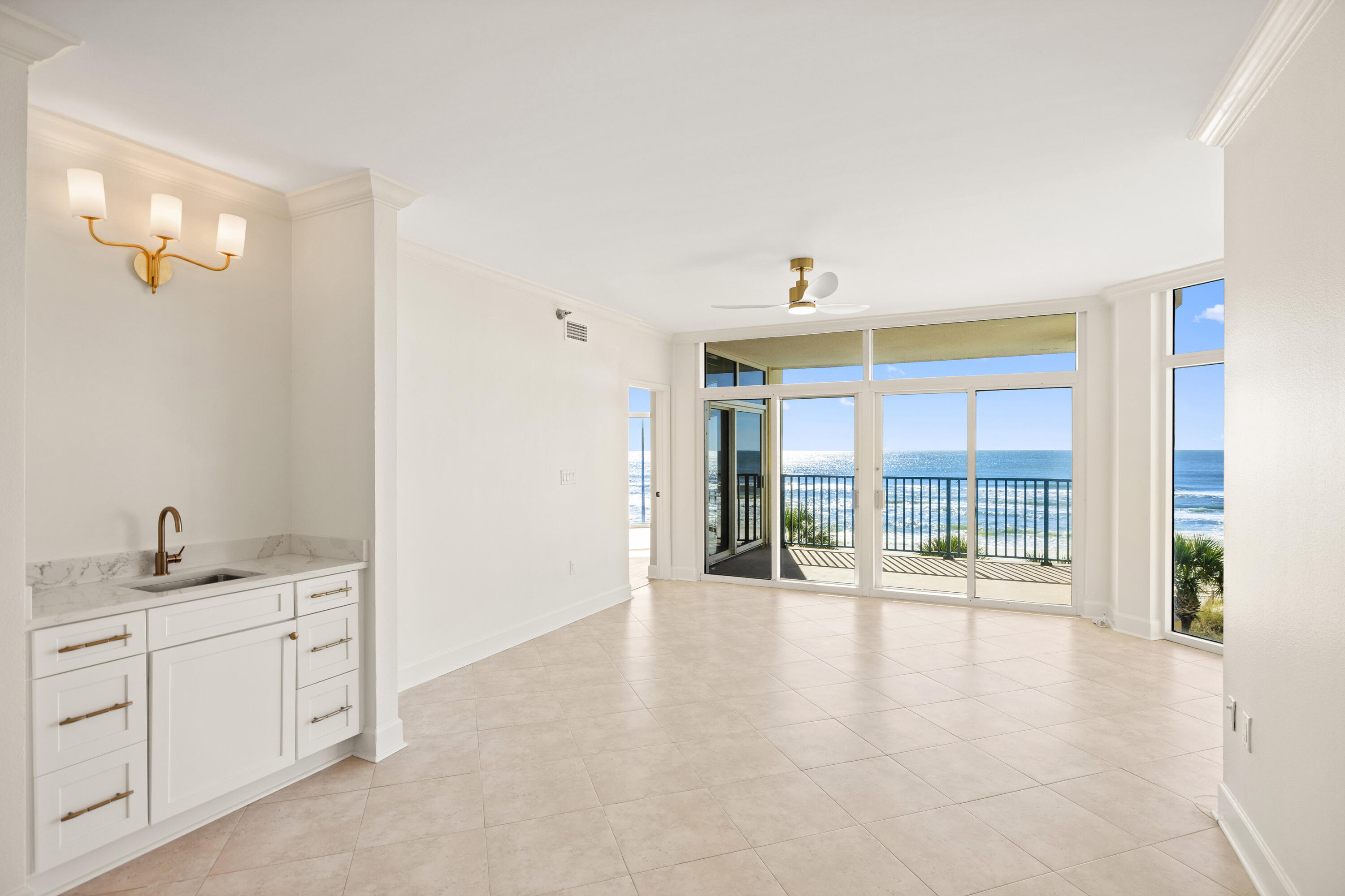 1018 US-98, UNIT 340