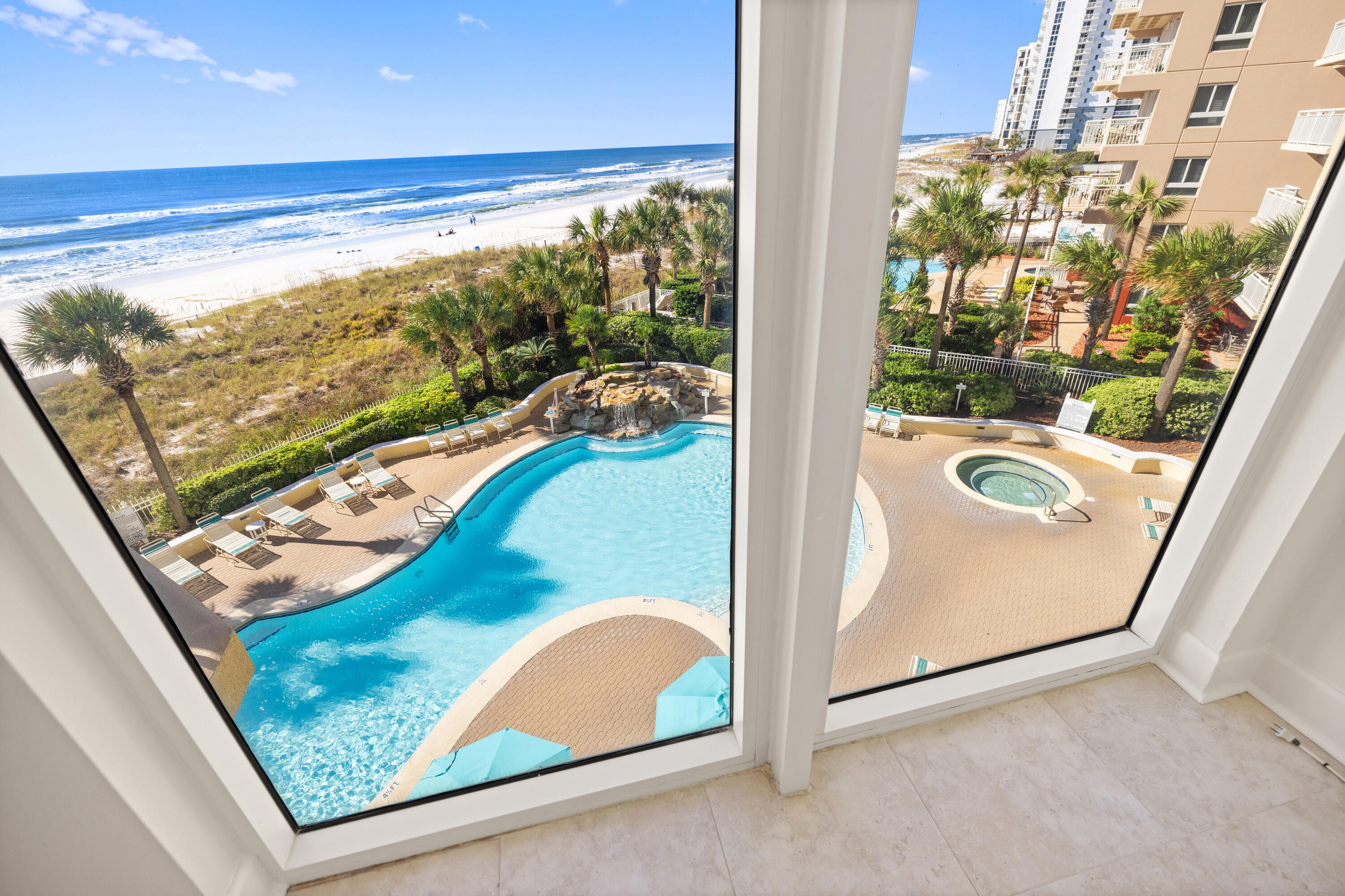 1018 US-98, UNIT 340