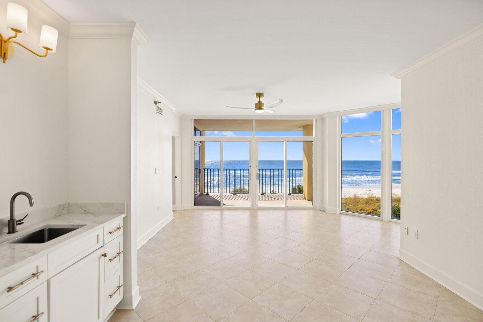 1018 US-98, UNIT 340