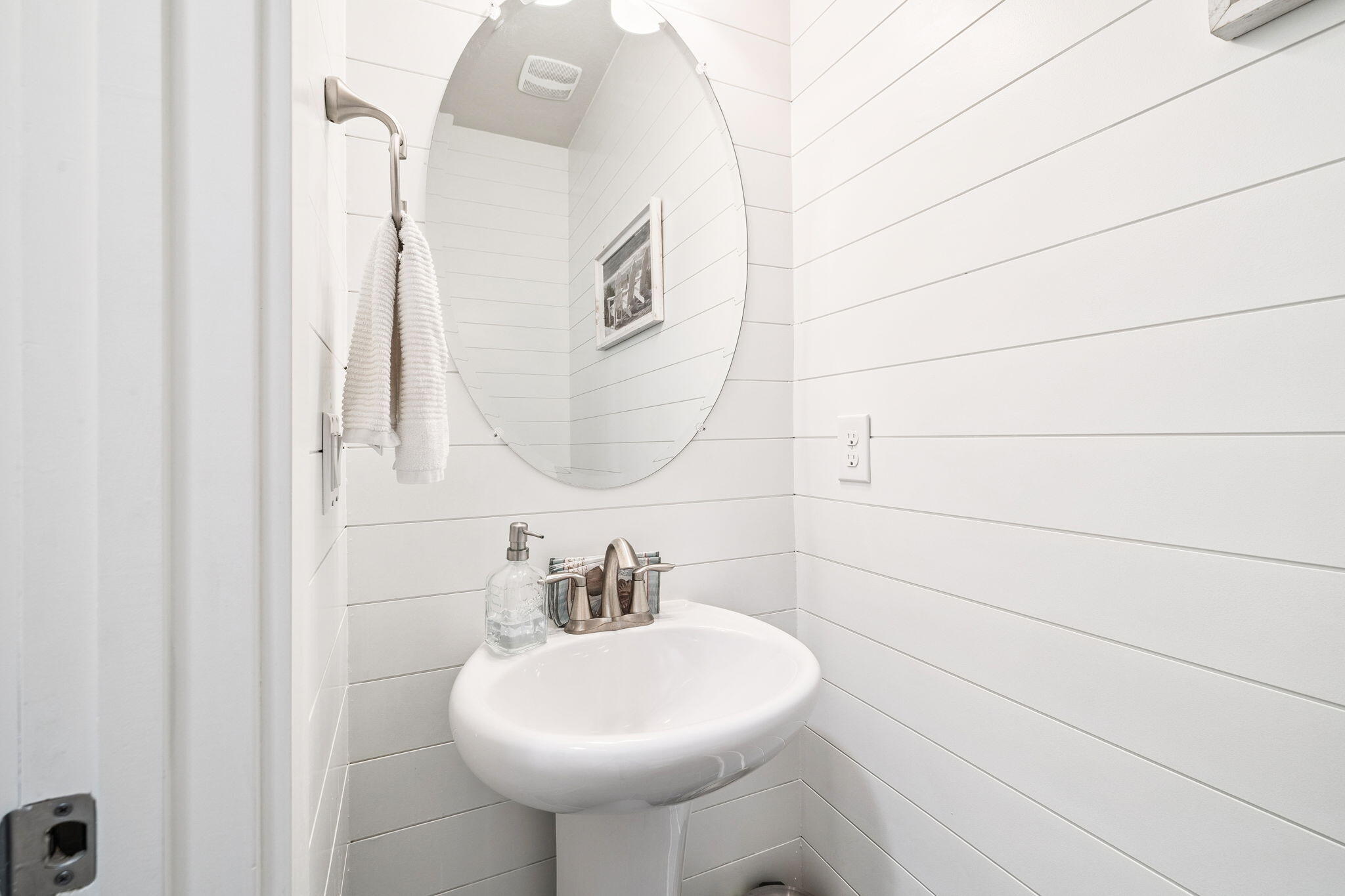 65 S Grande Pointe Drive