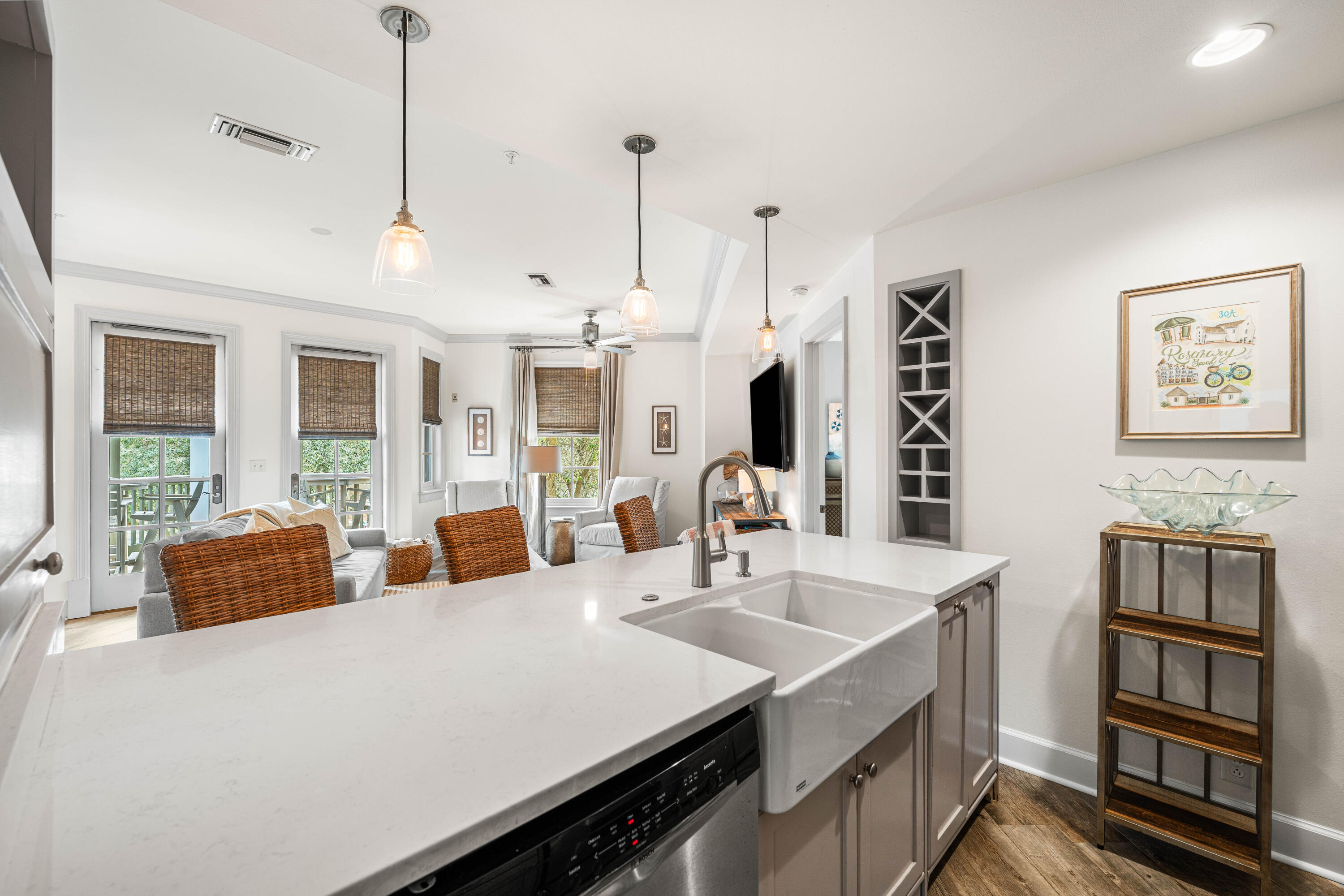 34 N Barrett Square # 2D