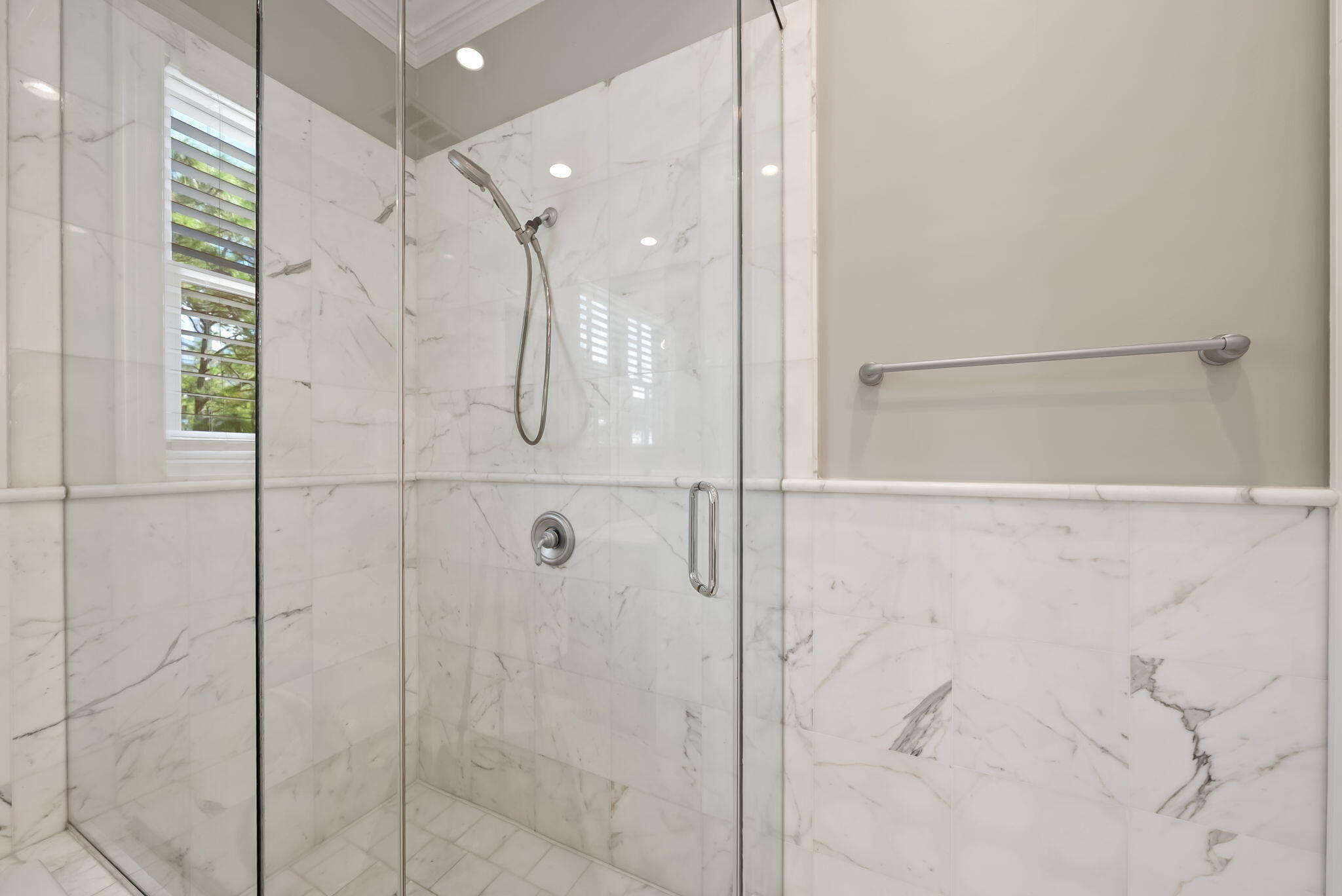 9201 Market Street Inn, 167