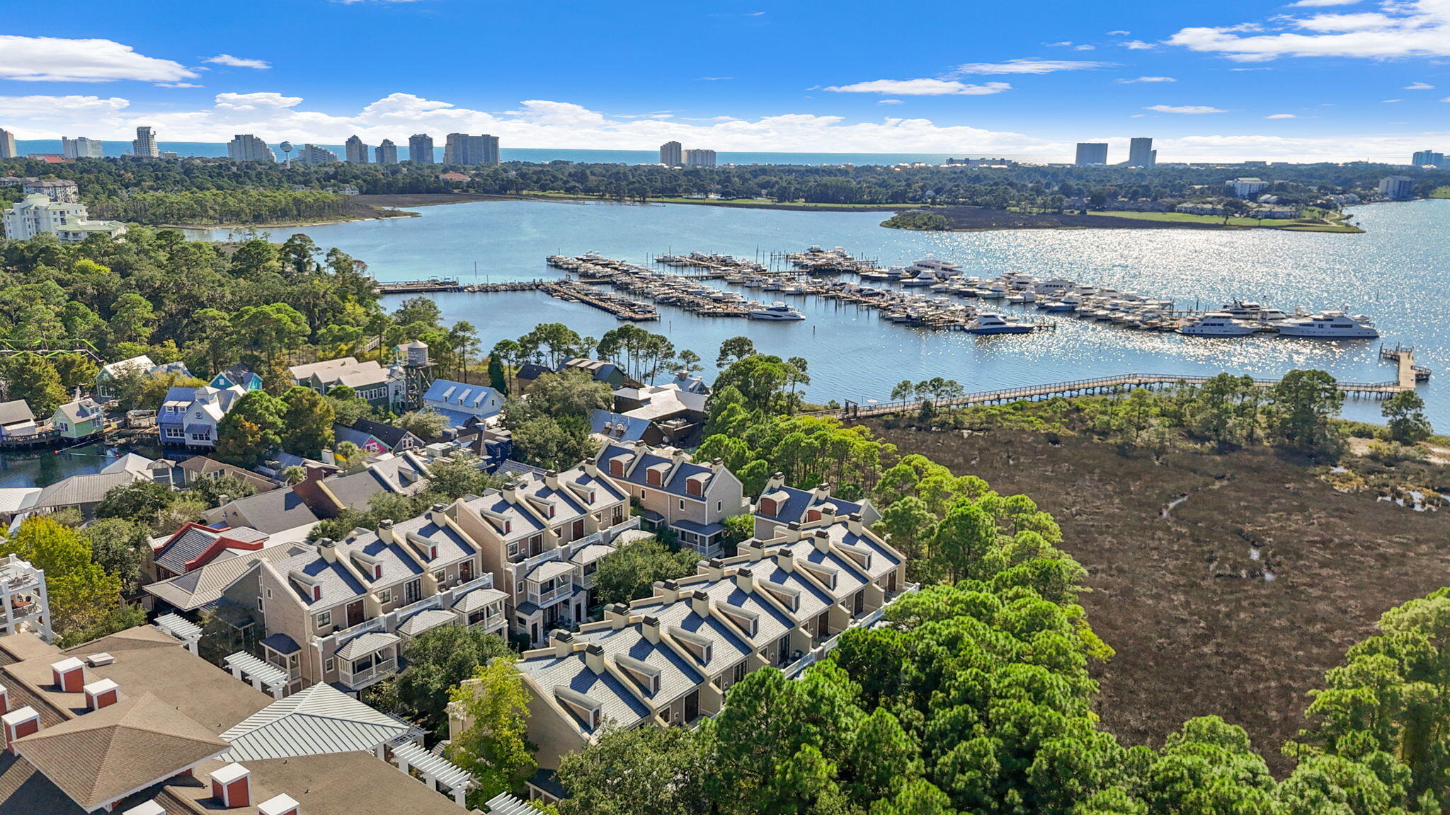 9201 Market Street Inn, 167