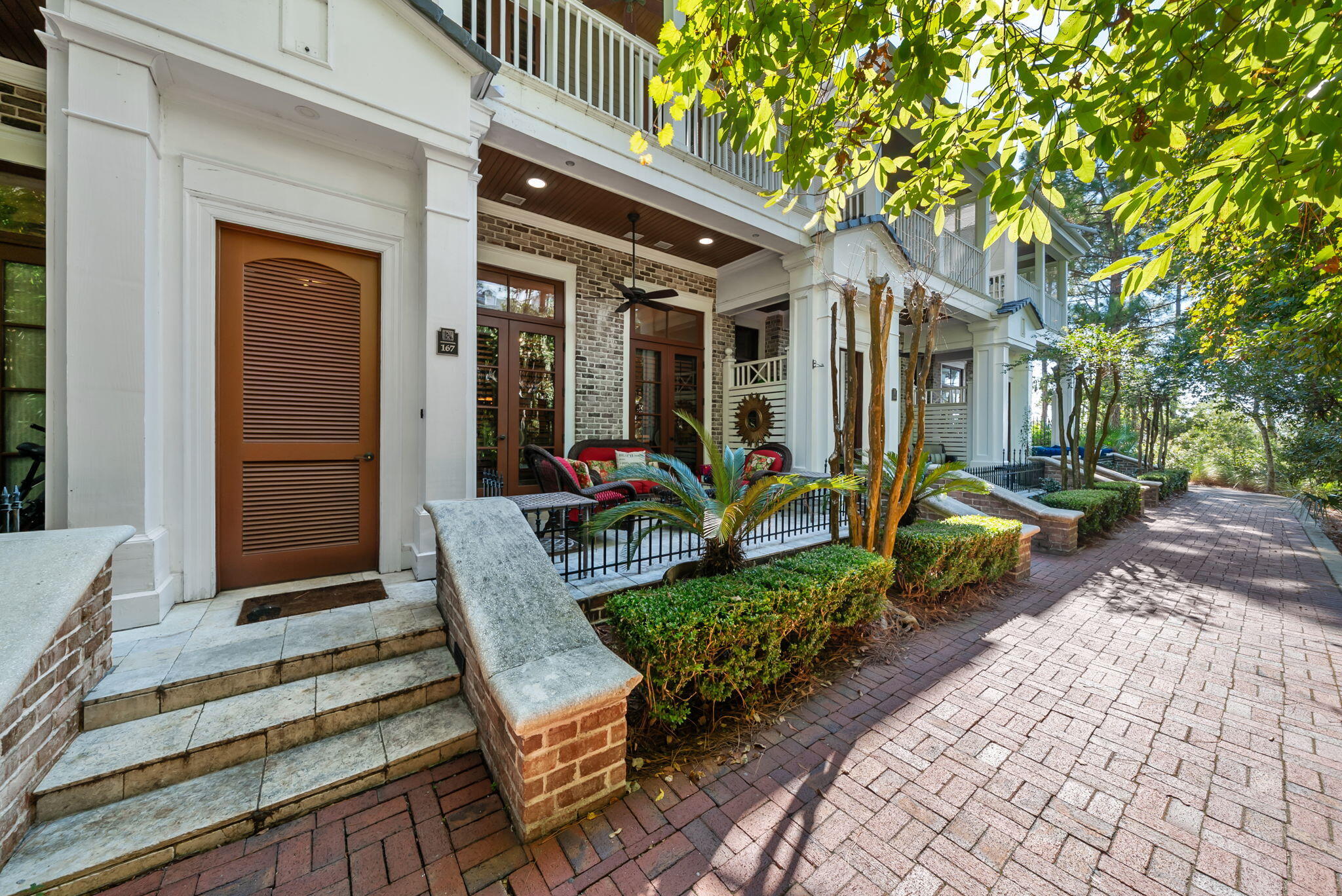 9201 Market Street Inn, 167