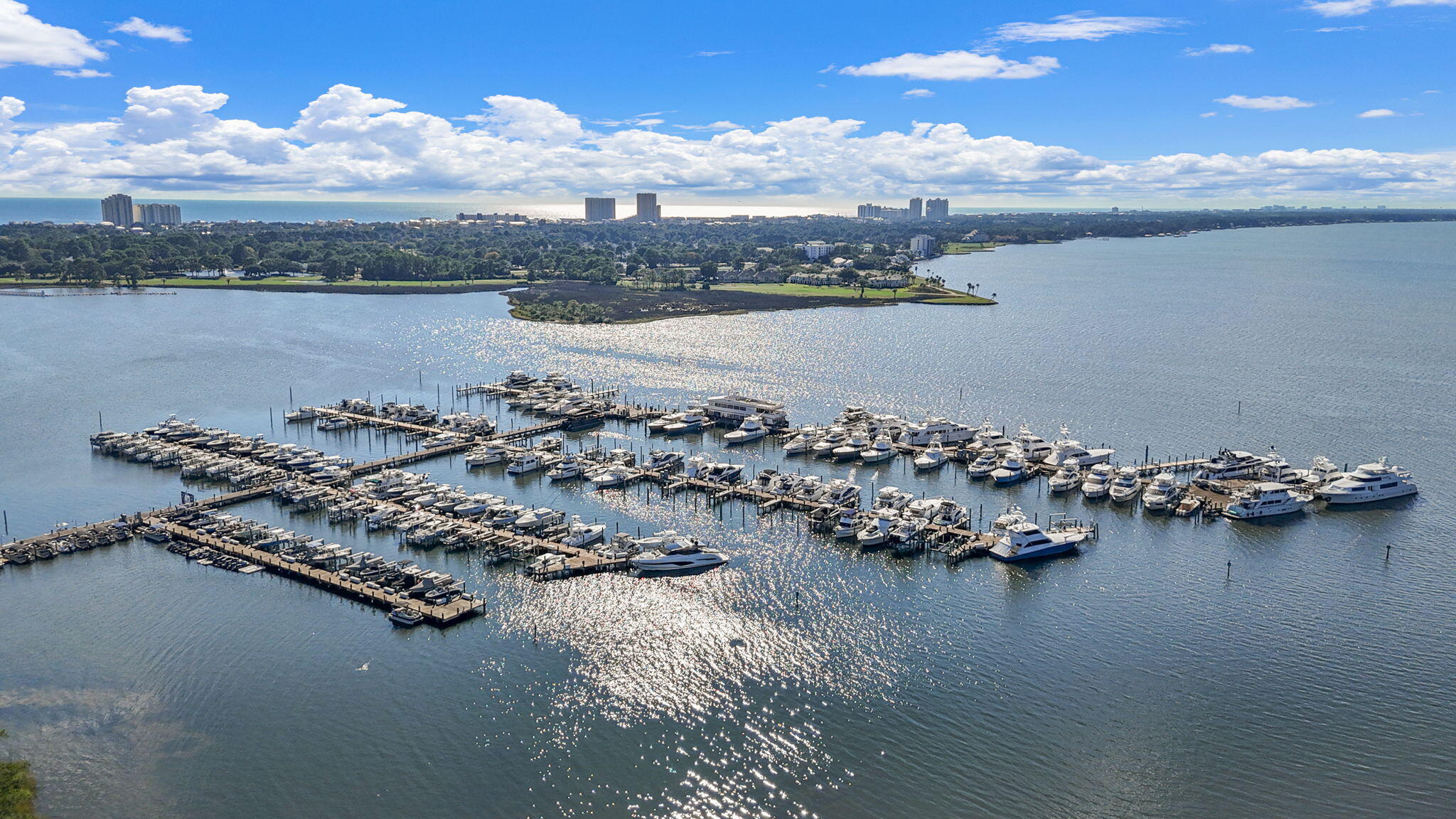 9201 Market Street Inn, 167