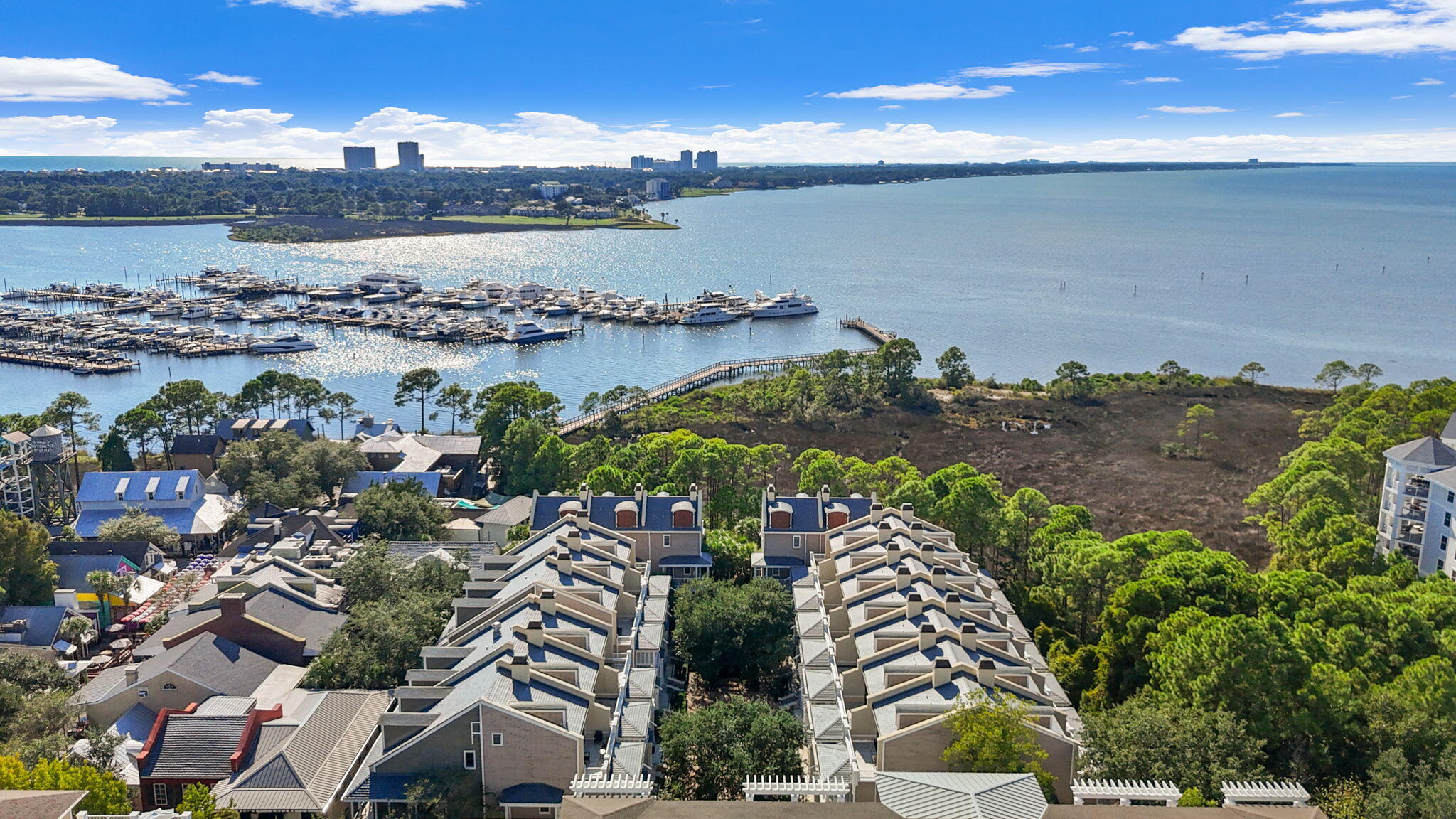 9201 Market Street Inn, 167