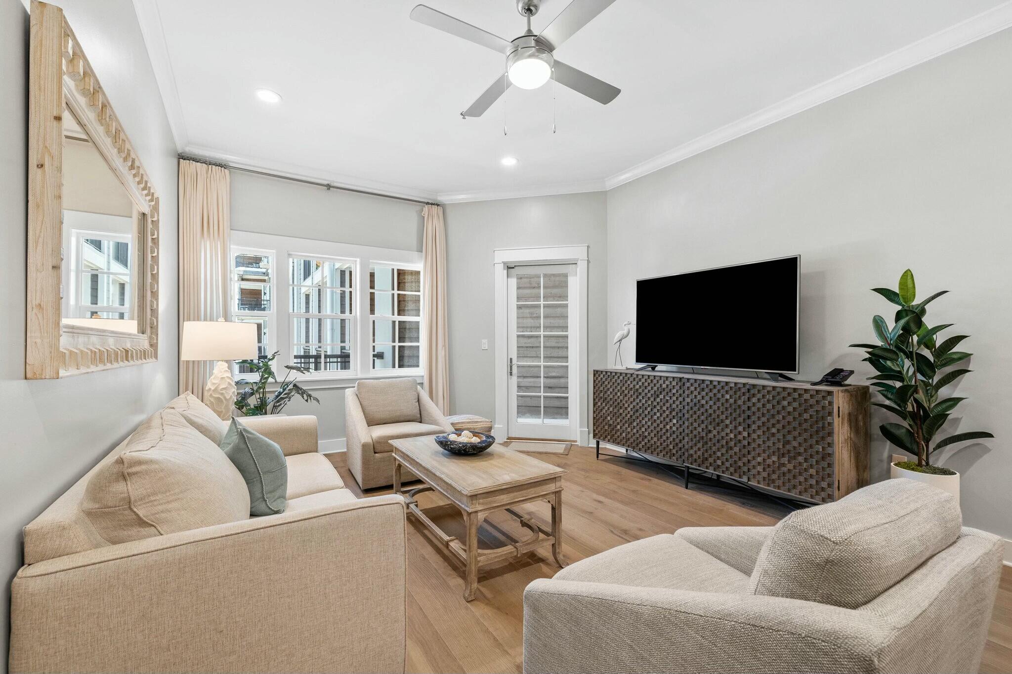 100 Matthew Boulevard, 213