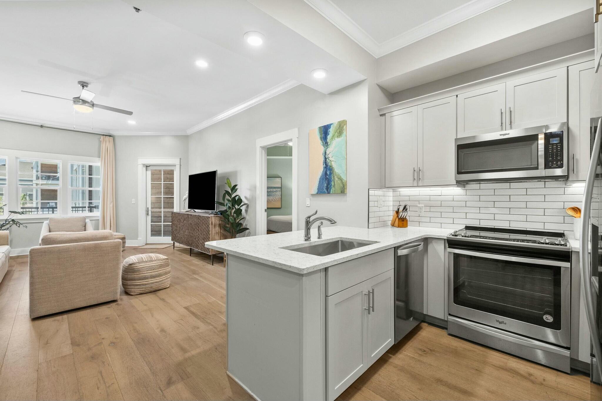 100 Matthew Boulevard, 213