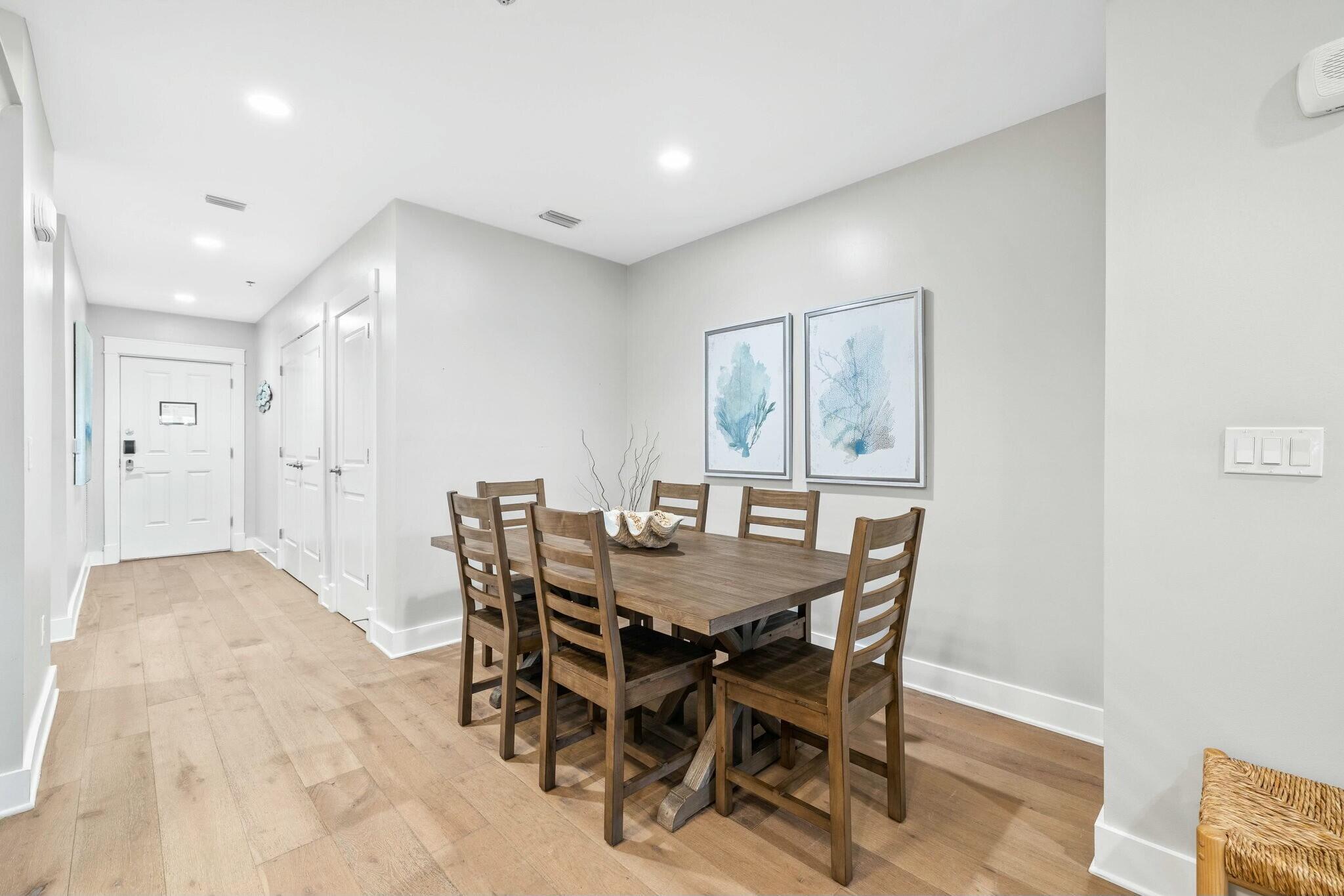 100 Matthew Boulevard, 213