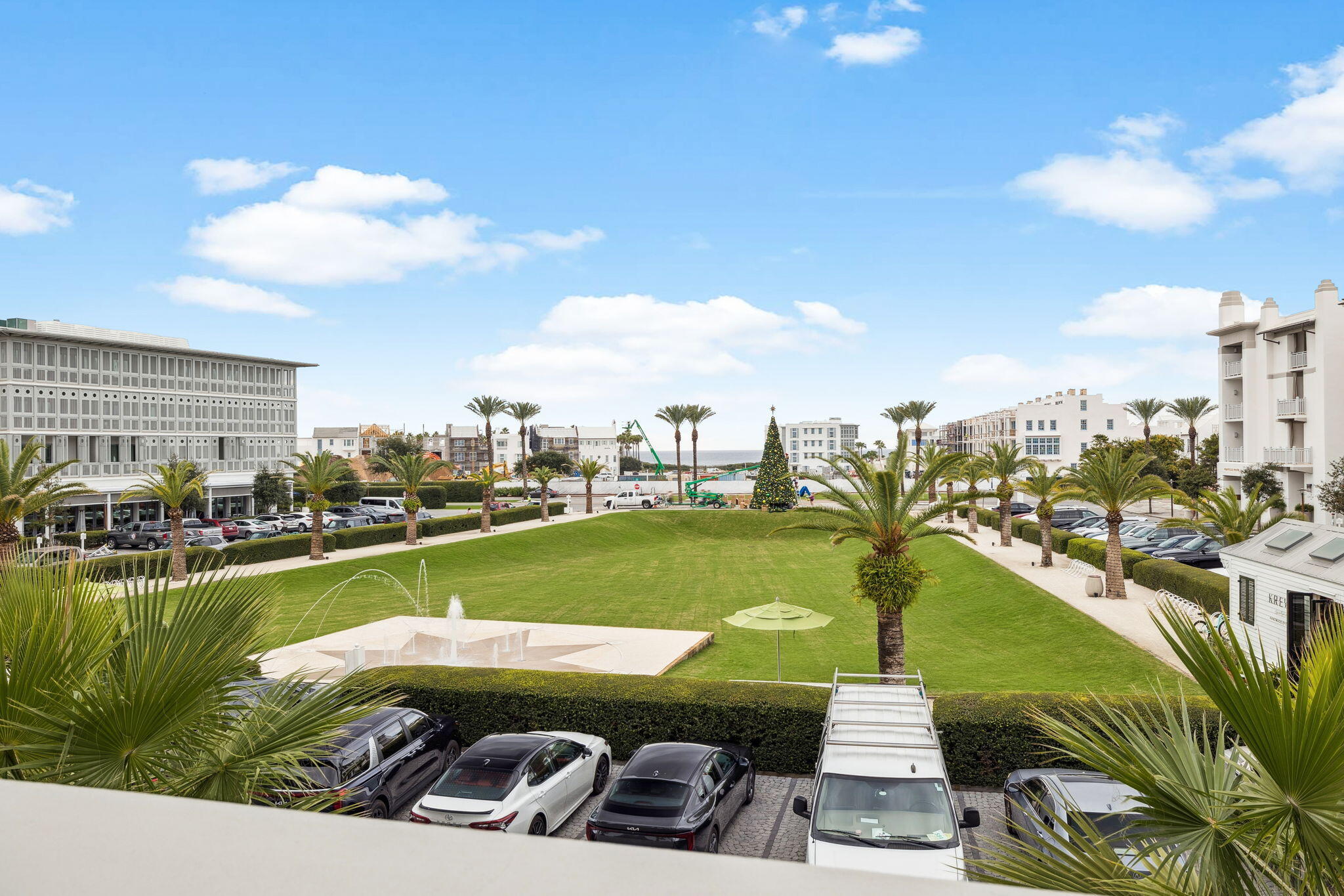 27 Admiralty Row, 203