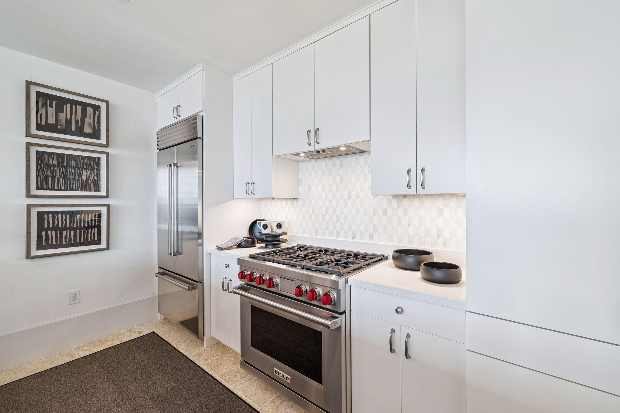 27 Admiralty Row, 203