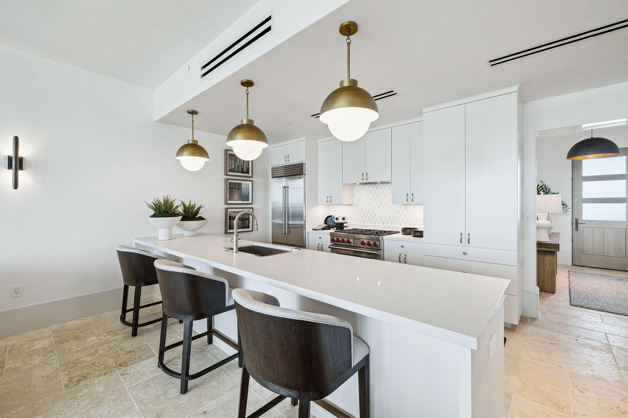 27 Admiralty Row, 203